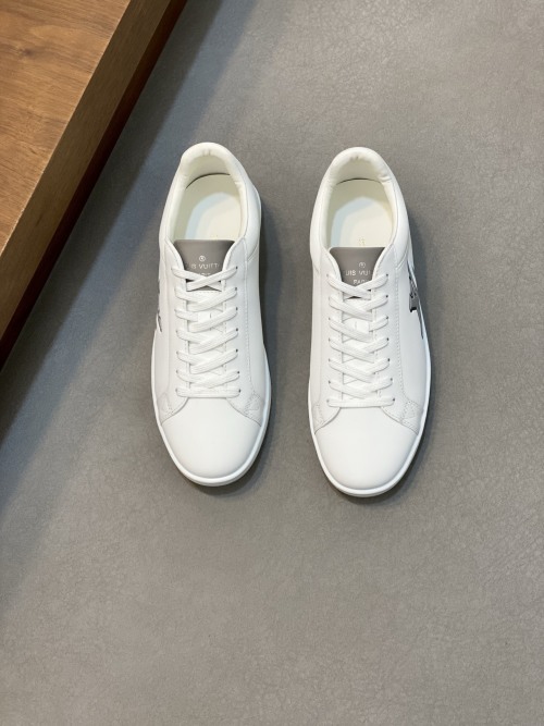 Louis Vuitton White Leather Low-Top Sneakers Designer Comfort Footwear 1 Louis Vuitton White Leather Low-Top Sneakers Designer Comfort Footwear