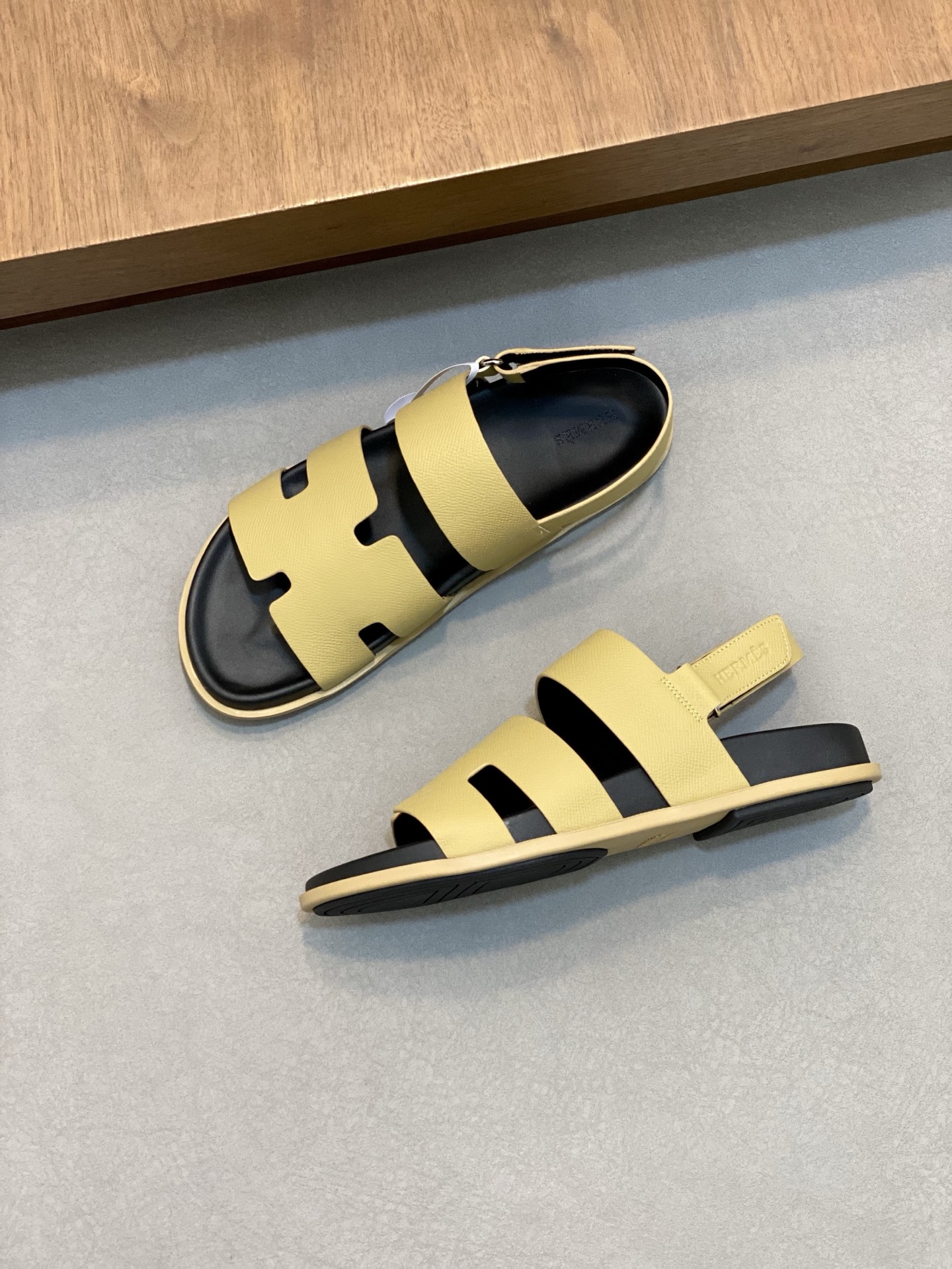 Elegant Hermes Leather Sandals for Women, Comfortable & Stylish Summer Slides 7 i1742834616275 7957 0 5