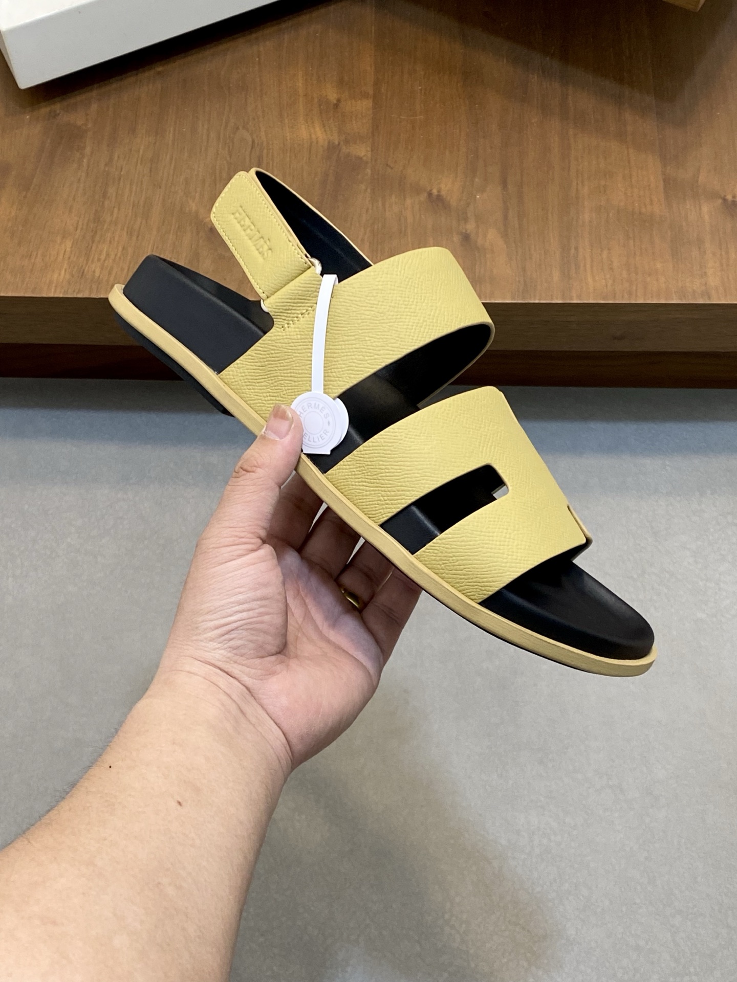 Elegant Hermes Leather Sandals for Women, Comfortable & Stylish Summer Slides 5 i1742834621378 1717 0 3