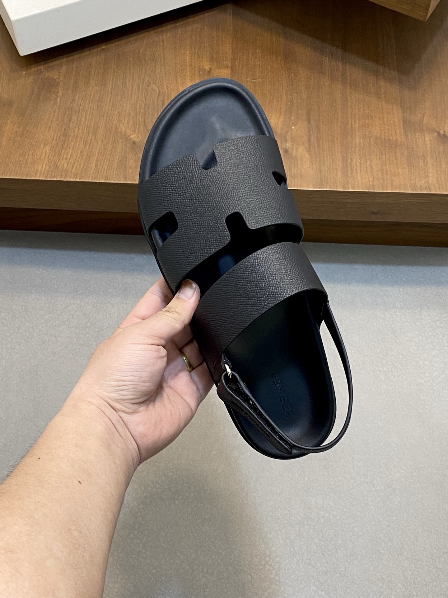 Elegant Hermes Leather Sandals For Men | Durable & Stylish Design 8 i1742834639492 3655 0 6