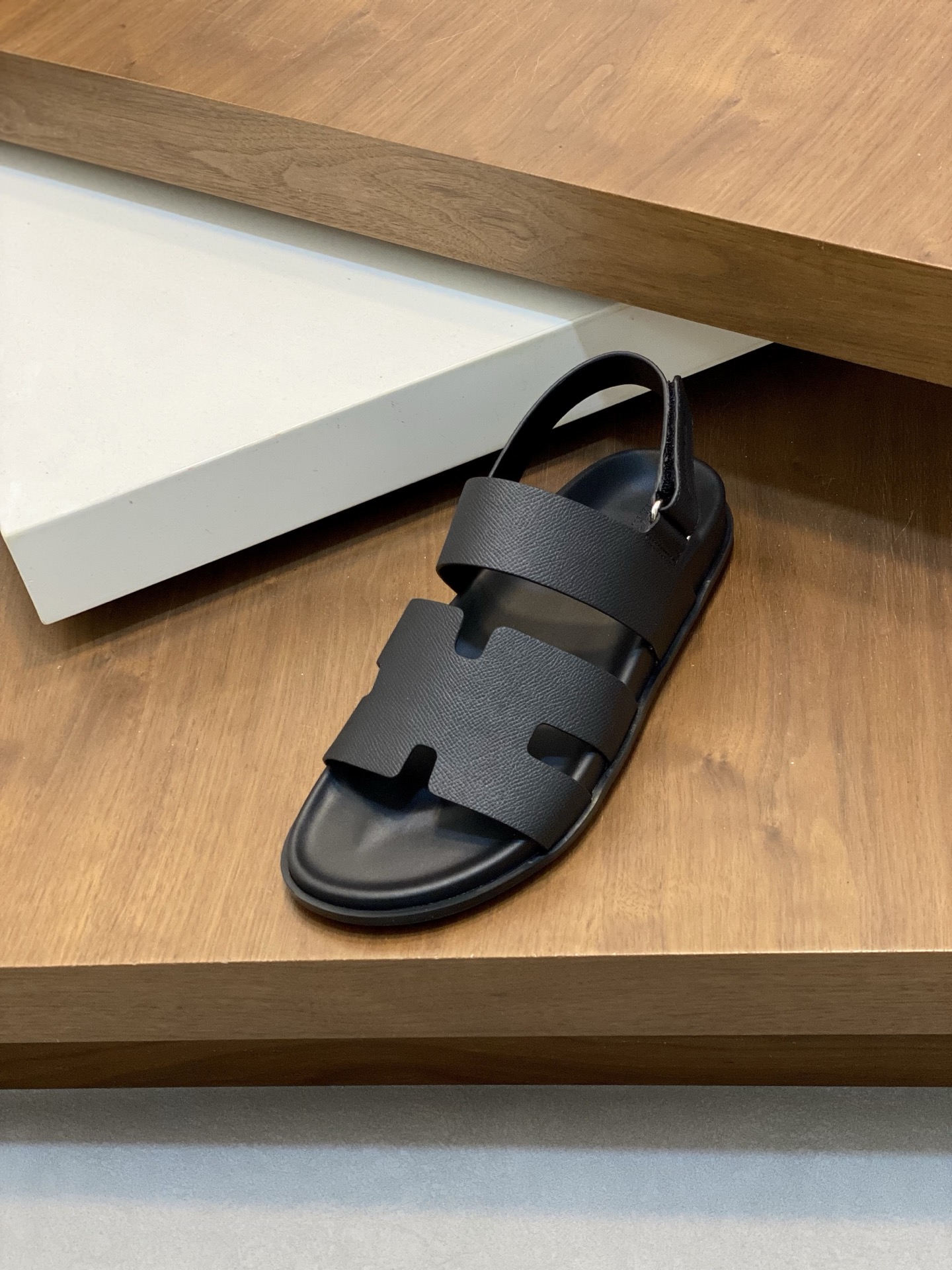 Elegant Hermes Leather Sandals For Men | Durable & Stylish Design 10 i1742834645107 7550 0 8
