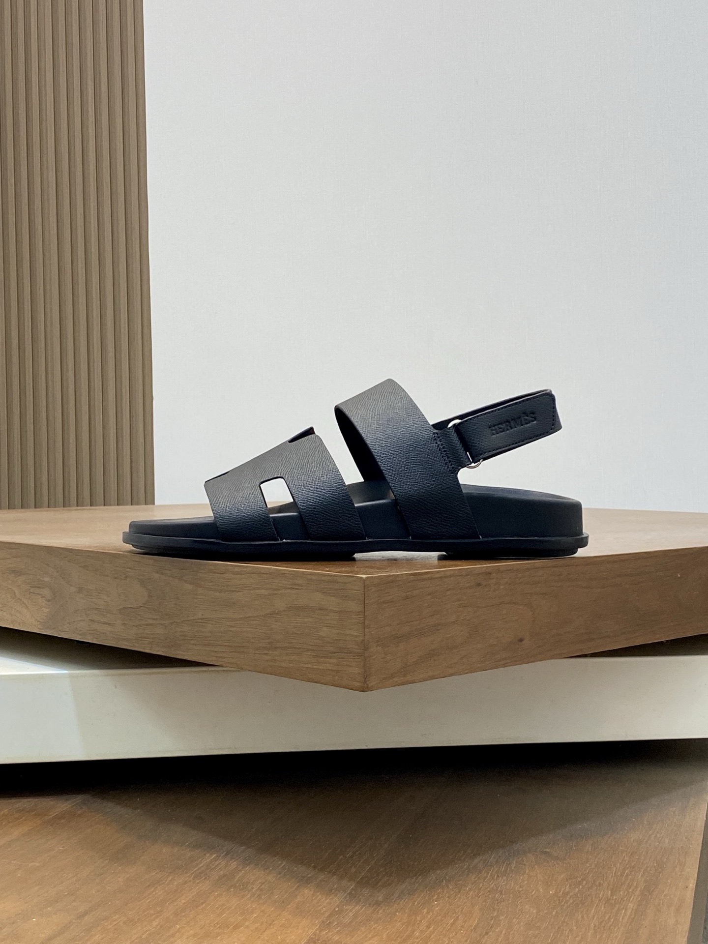 Elegant Hermes Leather Sandals For Men | Durable & Stylish Design 3 i1742834648909 3335 0 1