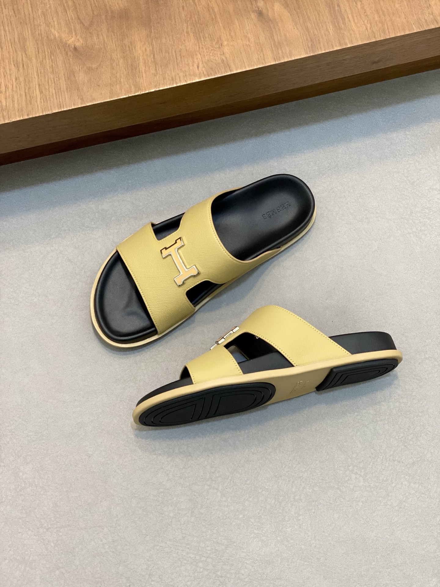 Elegant Leather Sandals - Classic Design with Durable Rubber Sole (Size 39-44) 7 i1742834843275 8395 0 5