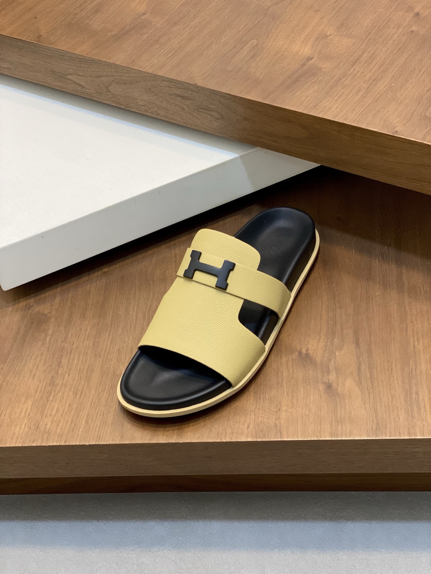Hermes Men's Leather Sandals Slides Summer Beach Slippers, Sizes 39-44 7 i1742835394734 1184 0 5