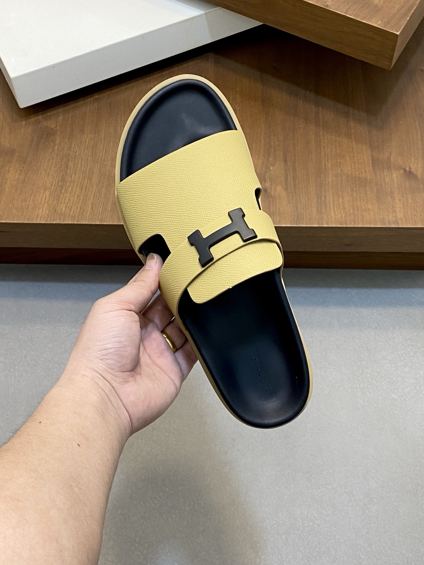 Hermes Men's Leather Sandals Slides Summer Beach Slippers, Sizes 39-44 5 i1742835394879 4255 0 3