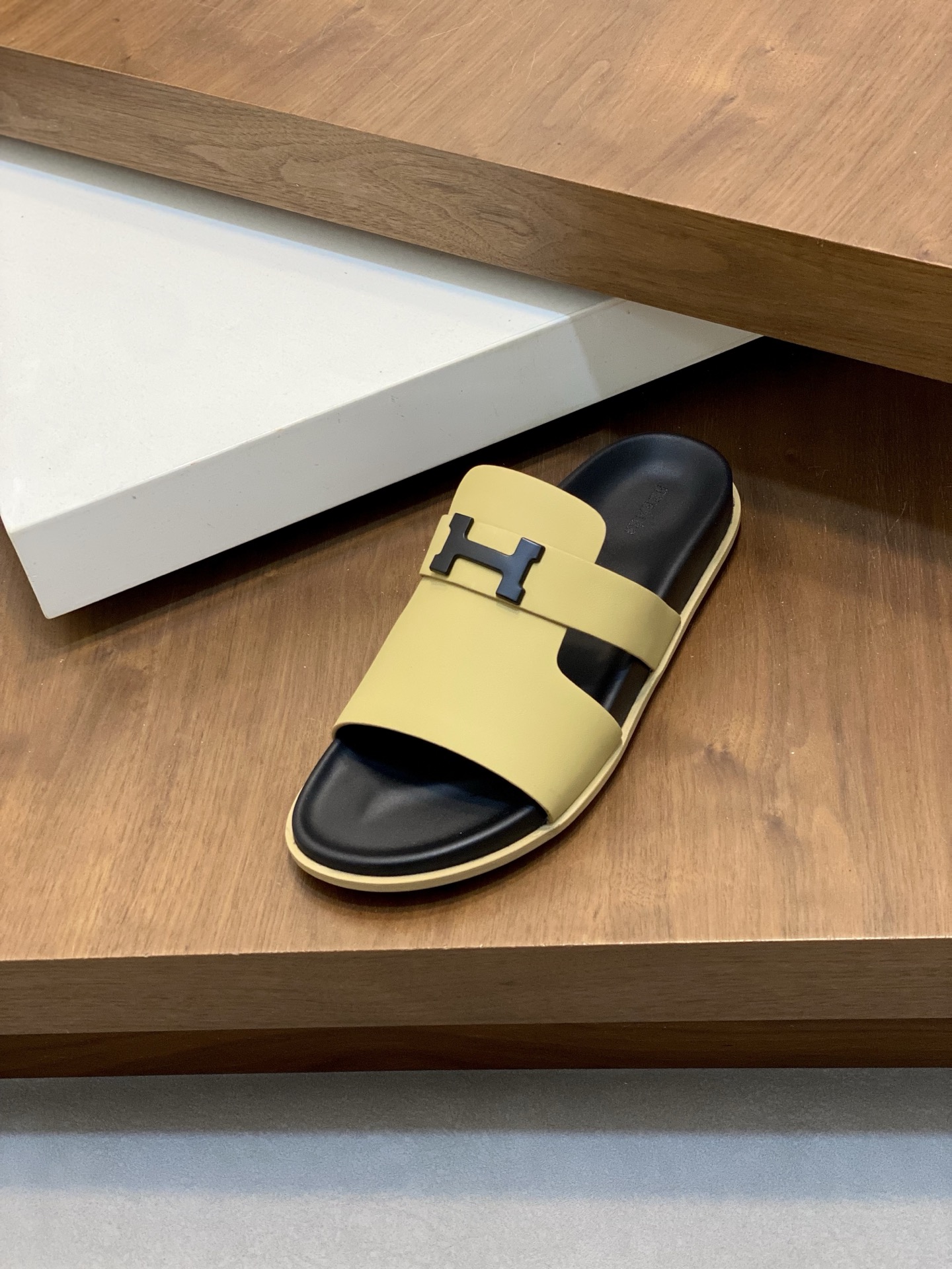 Hermes Leather Sandals - Comfortable & Stylish, Sizes 39-44 Available 7 i1742835818432 5763 0 5