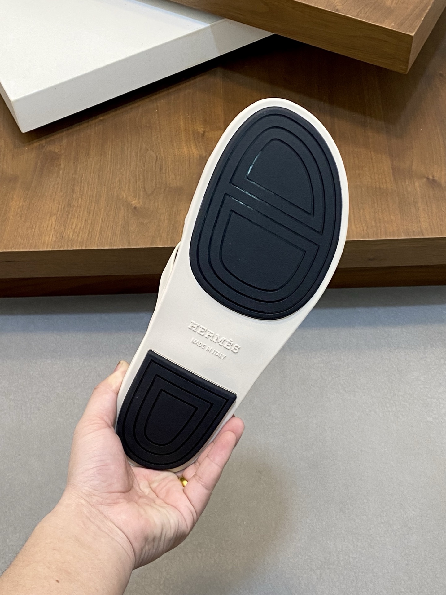 Hermes Men's Leather Sandals Fashionable Non-Slip Rubber Sole, Sizes 39-44 6 i1742835837672 6571 0 4