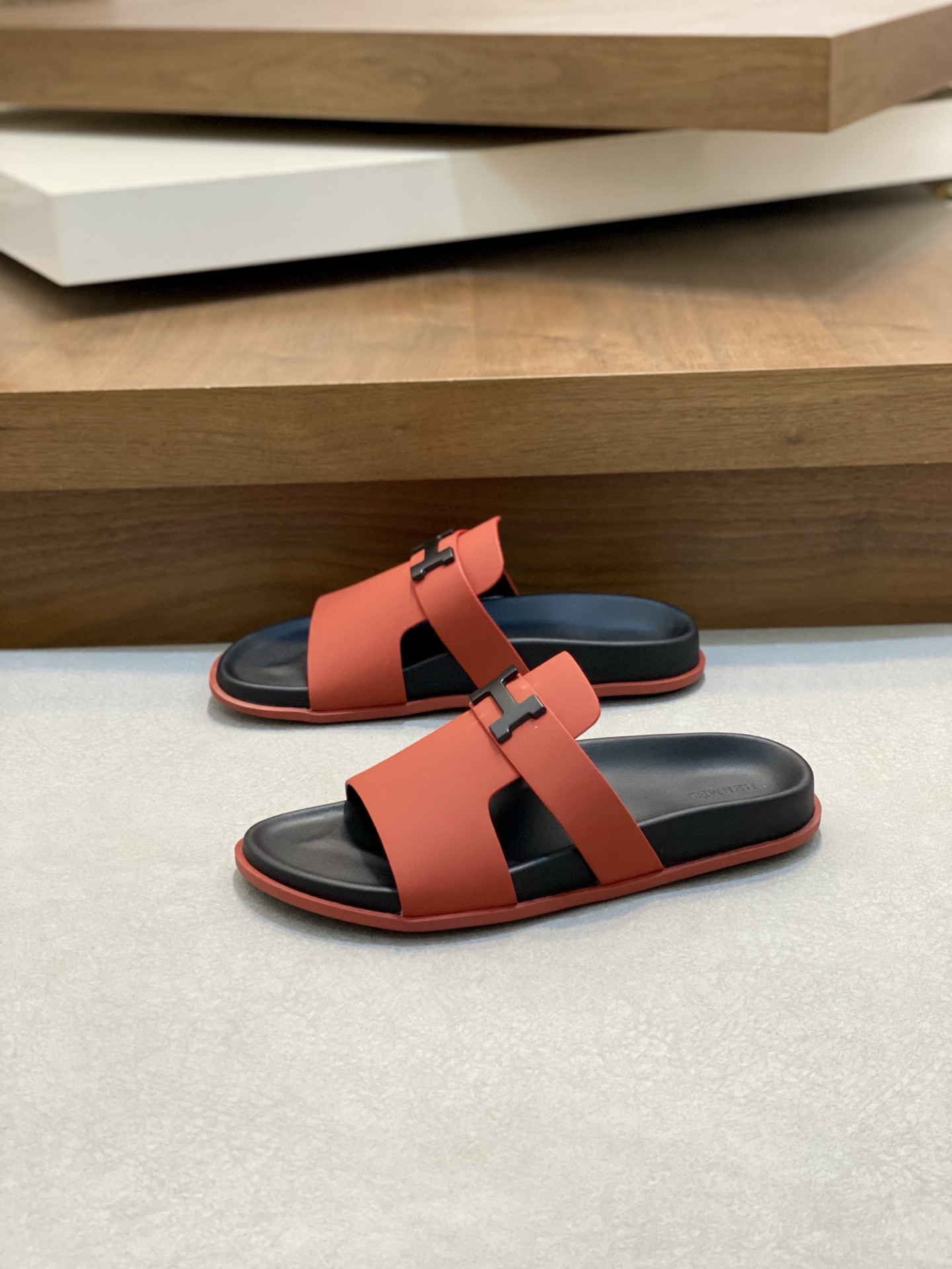 Hermes Men's Leather Sandals - Stylish & Comfortable Summer Slides 4 i1742835914257 8092 0 2