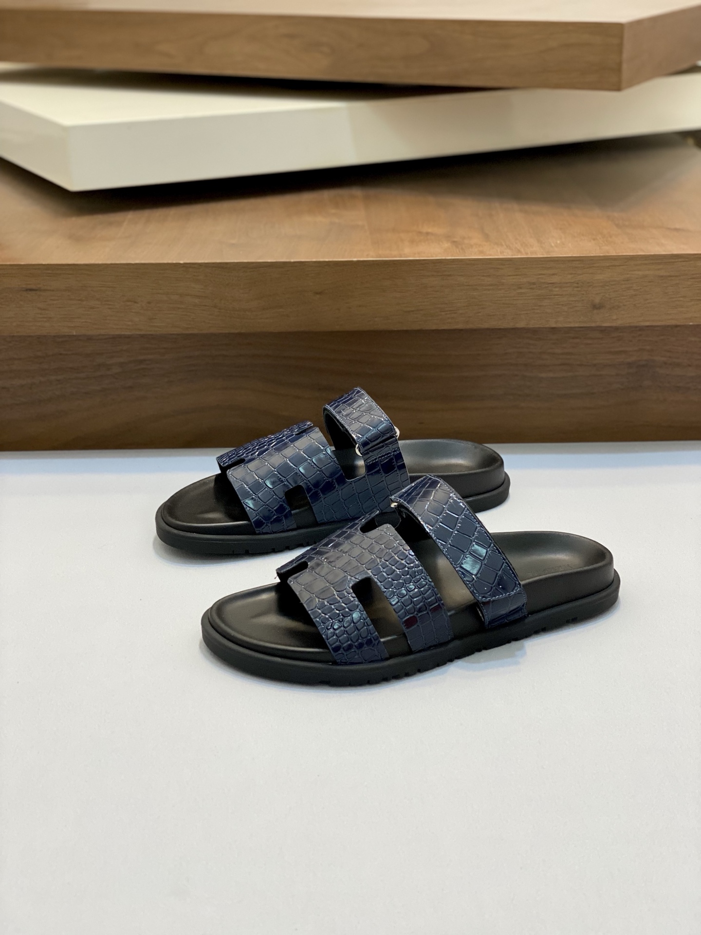 Elegant Leather Sandals for Men | Comfortable & Durable Summer Slides 4 i1742923319113 1565 0 2