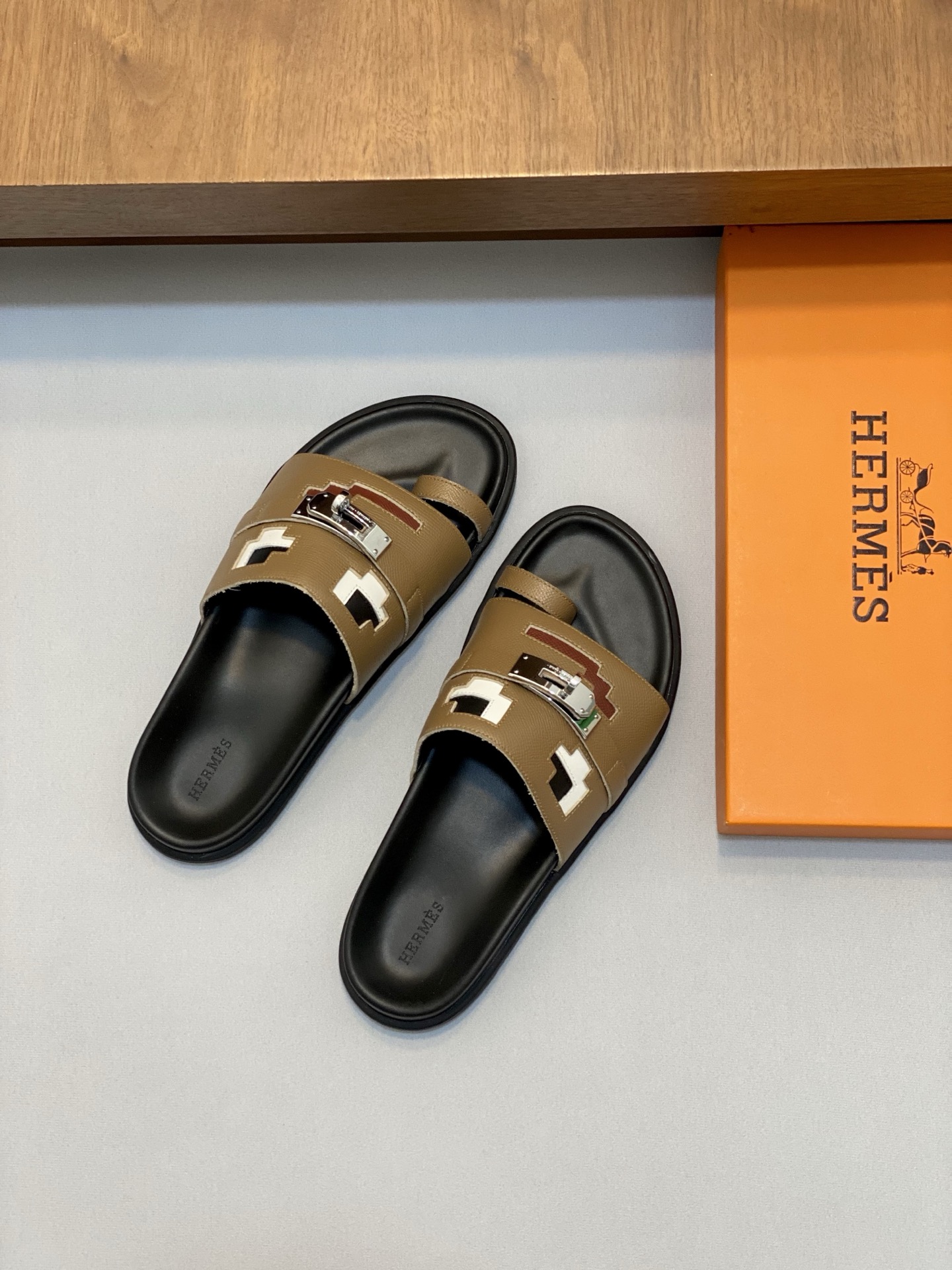 Hermès Men's Chypre Sandal Leather Slides with Adjustable Strap Size 39-44 3 i1742923986643 2115 0 1