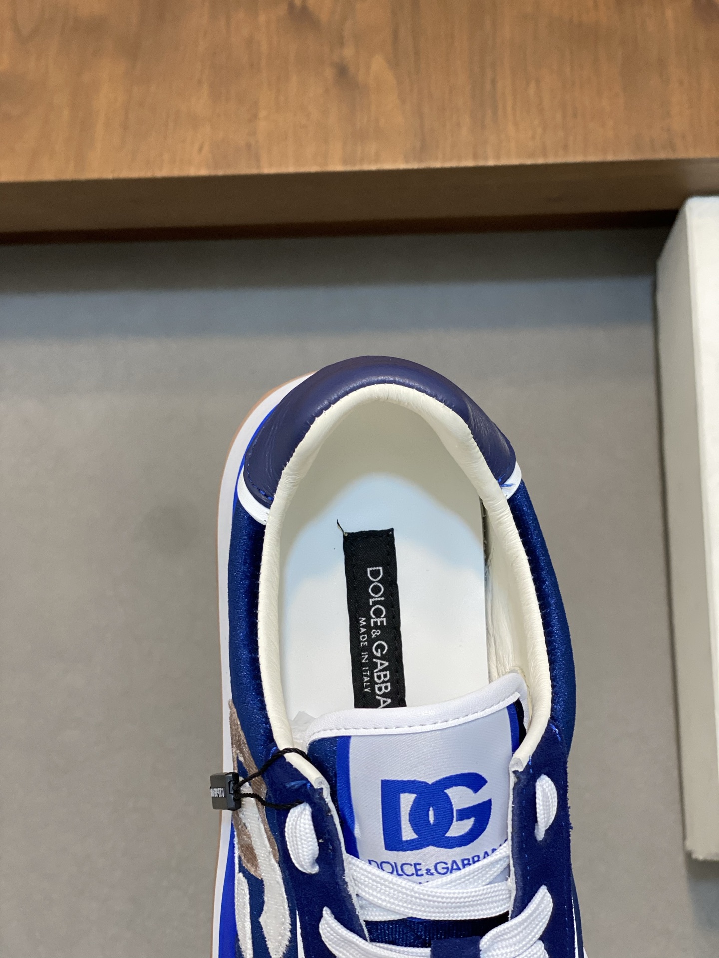 --Nuevo--Dolce&Gabbana--DG de gama alta de los hombres zapatos deportivo-casual. Mostrador superior 