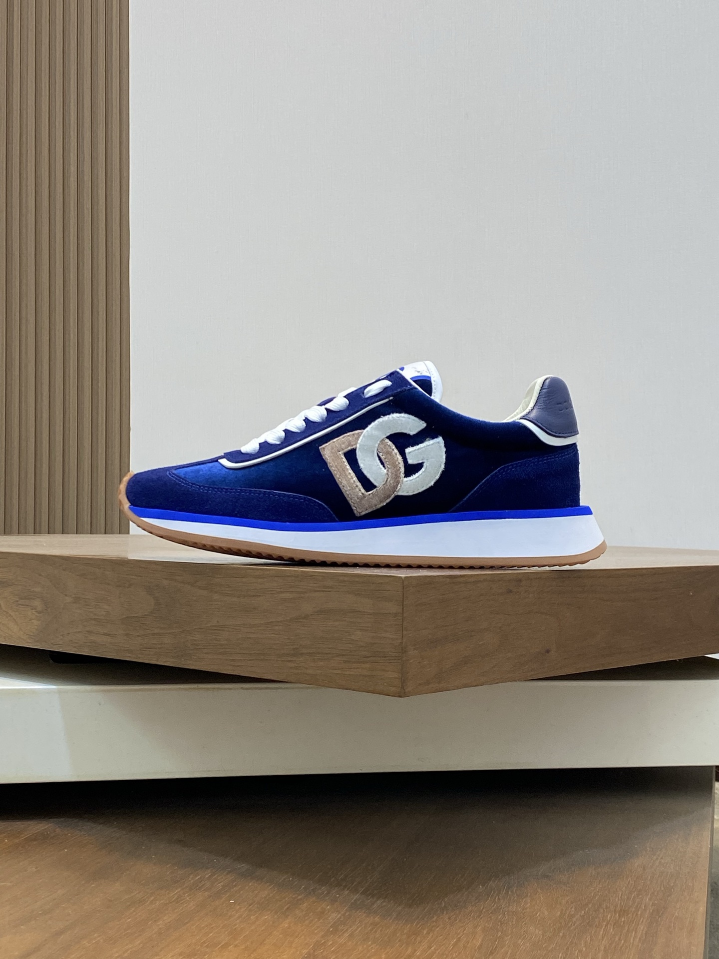 --Nuevo--Dolce&Gabbana--DG de gama alta de los hombres zapatos deportivo-casual. Mostrador superior 