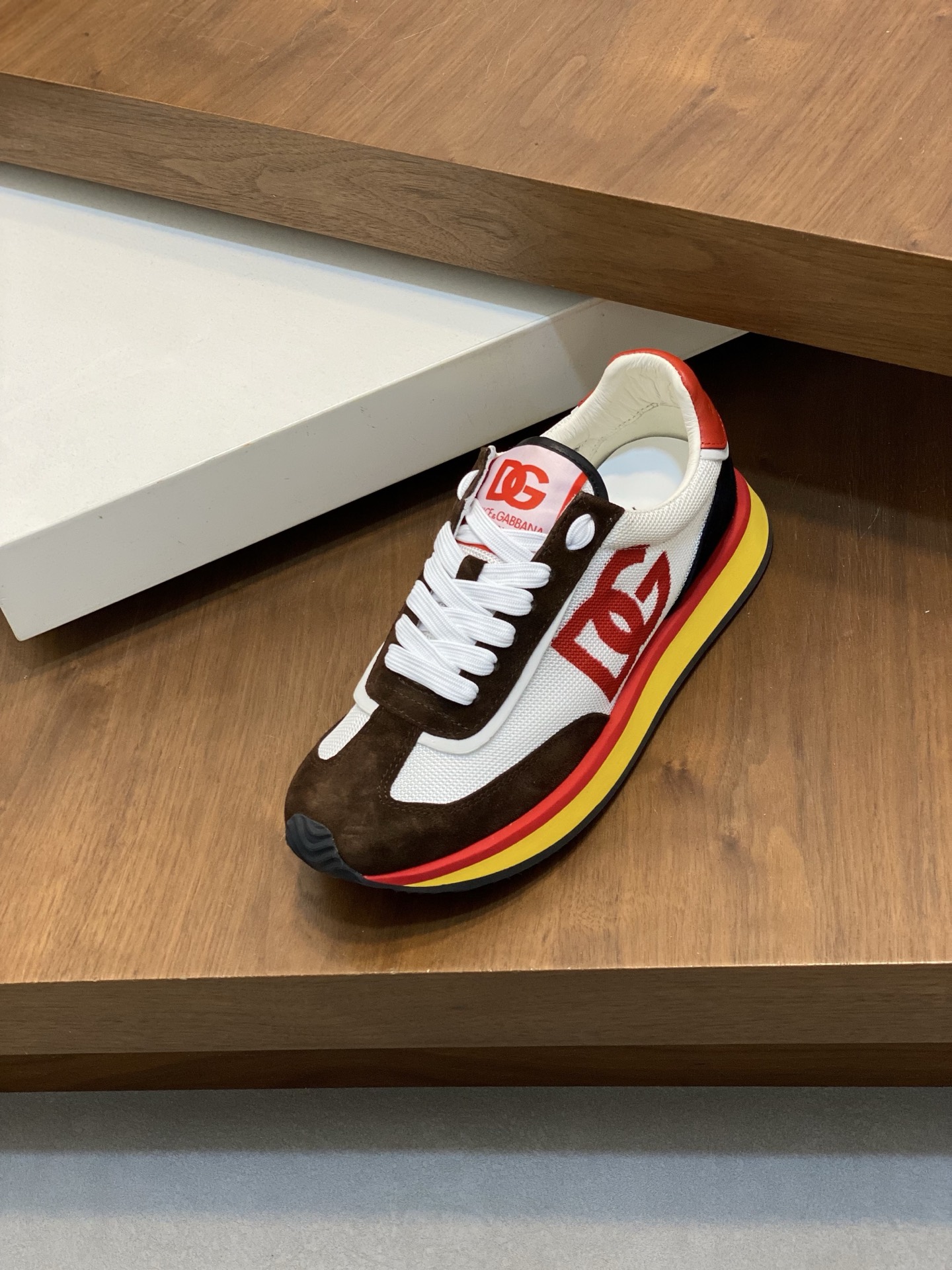 --Nuevo--Dolce&Gabbana--DG de gama alta de los hombres zapatos deportivo-casual. Mostrador superior 