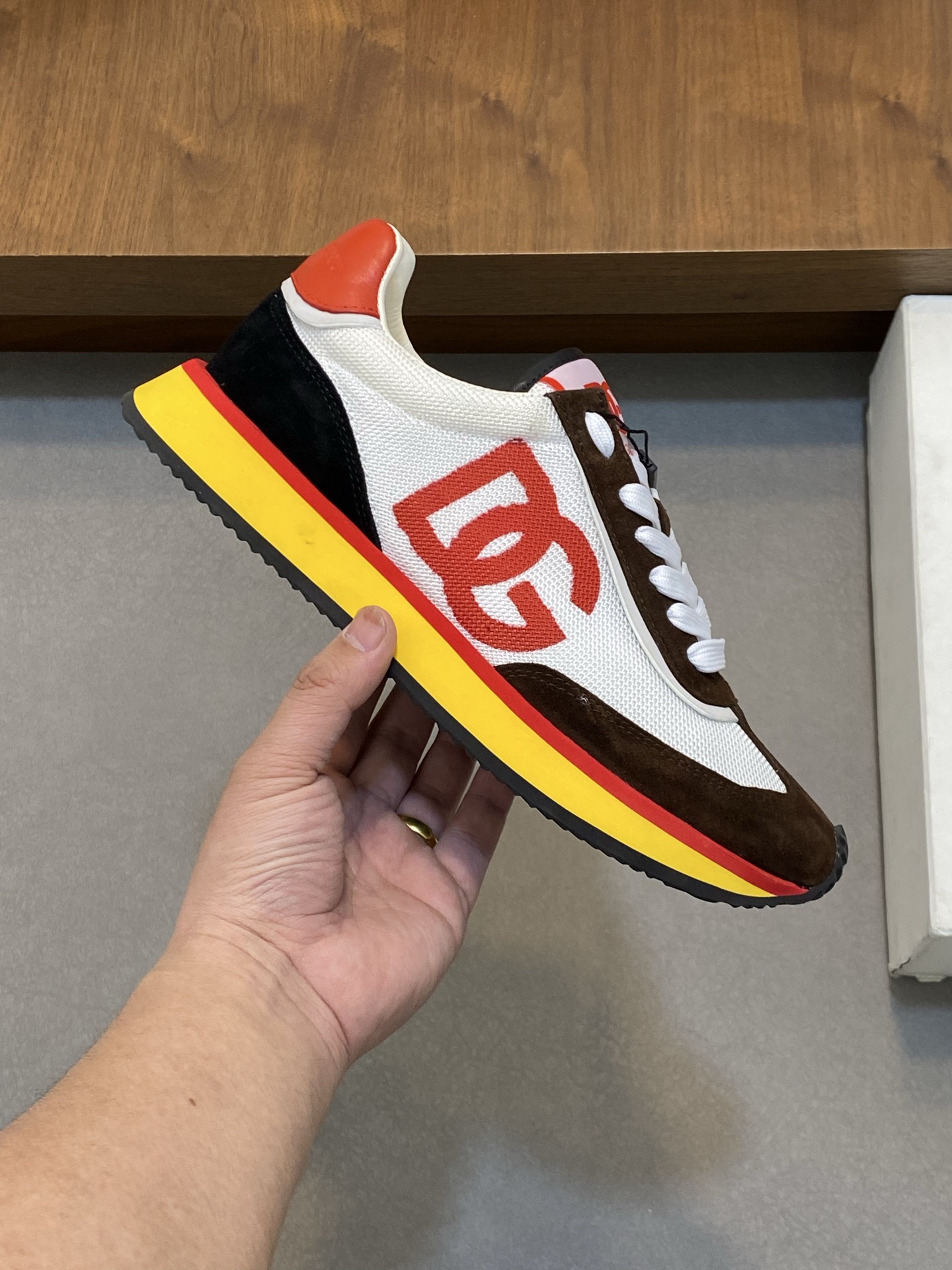 --Nuevo--Dolce&Gabbana--DG de gama alta de los hombres zapatos deportivo-casual. Mostrador superior 