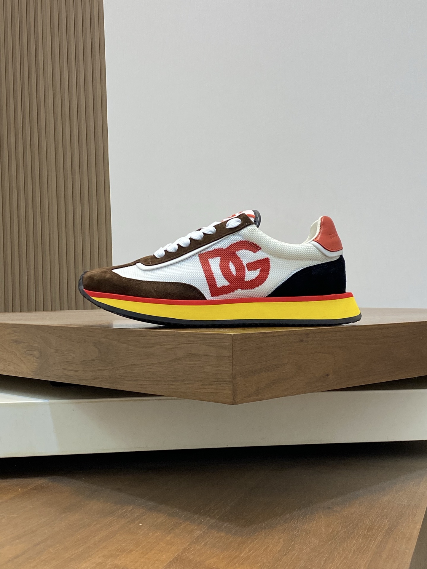 --Nuevo--Dolce&Gabbana--DG de gama alta de los hombres zapatos deportivo-casual. Mostrador superior 