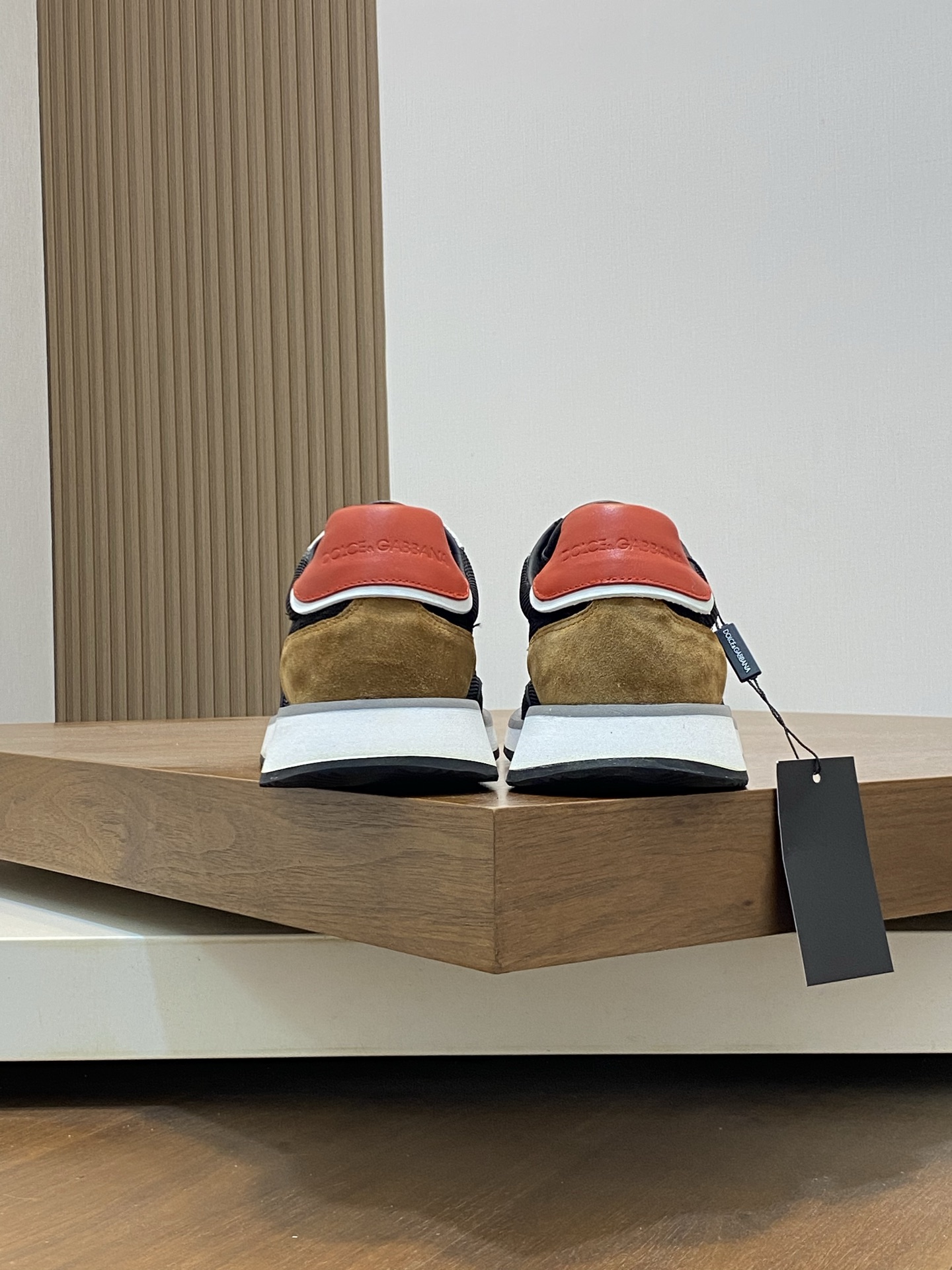--Nuevo--Dolce&Gabbana--DG de gama alta de los hombres zapatos deportivo-casual. Mostrador superior 