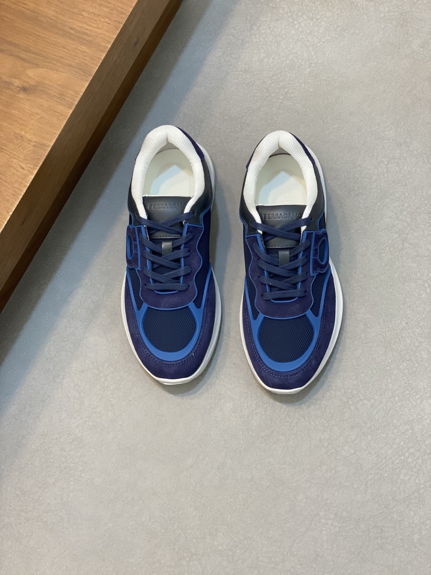 NO:222940,Brand Ferragamo Color original color matching Number 39-44 Customized 38.45 Price Material Ferragamo New product launch top version Original single quality regular shoe factory fashion trendy upper cowhide making luxury cowhide foot pad original Ferragamo outsole high-end quality worth owning, Ferragamo casual shoes, ferragamo, ferragamo, cowhide19860909品牌Ferragamo 颜色原版配色 码数39-44定做38.45 价格 材质菲拉格慕新品上市顶级版本 原单品质正规鞋厂出品时尚潮流范鞋面牛皮制作奢华牛皮垫脚原版菲拉格慕大底高端品质值得拥有,菲拉格慕 休闲鞋,ferragamo,ferragamo,cowhide,Men's shoes