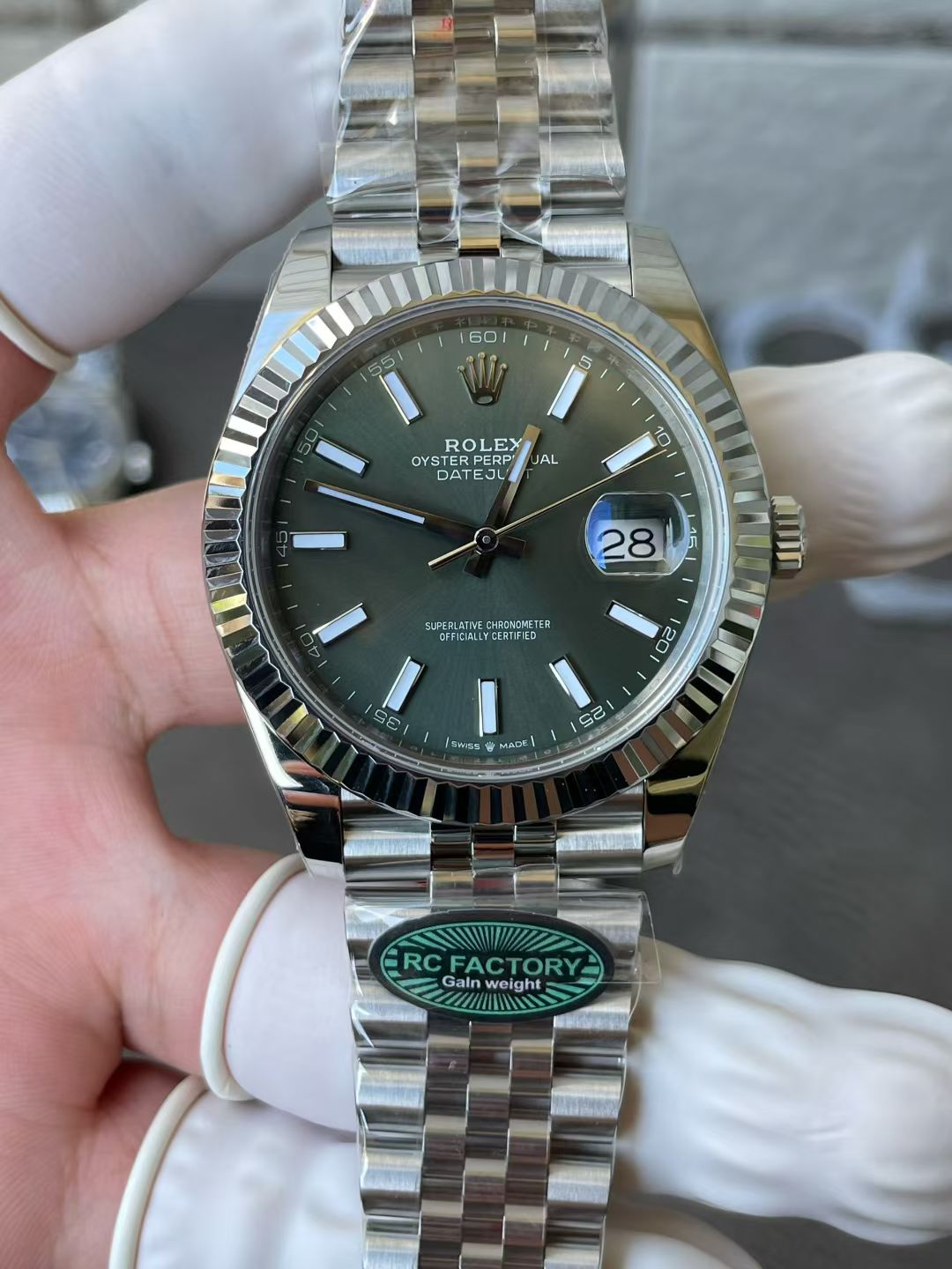 NO:541784,New products Rolex log Mint green log One whale falls into life, RC factory new products The full series of Laoquan comes from the C homologous accessories factory, all-in-one movement, movement upgrade latest version 27 balls,,rolex19860909新品 劳力士日志 薄荷绿日志 一鲸落万物生 ,RC厂新品 劳全系列来自C同源配件代工厂, 一体机芯,机芯升级最新版 27滚珠,,rolex,Watch