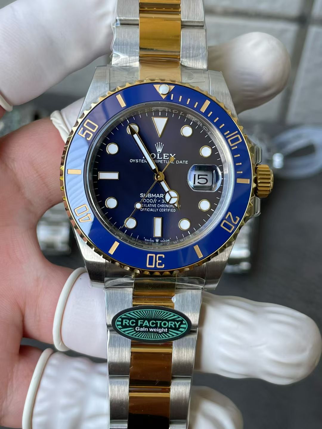 NO:541768,New products Rolex 41 gold and blue water ghosts, counterweight, one whale falls into life, RC factory new products, the full series of Laoquan comes from the C homologous accessories factory, integrated movement, movement upgrade latest version 27 balls,,rolex19860909新品 劳力士 41间金蓝水鬼 配重 一鲸落万物生 ,RC厂新品 劳全系列来自C同源配件代工厂, 一体机芯,机芯升级最新版 27滚珠,,rolex,Watch