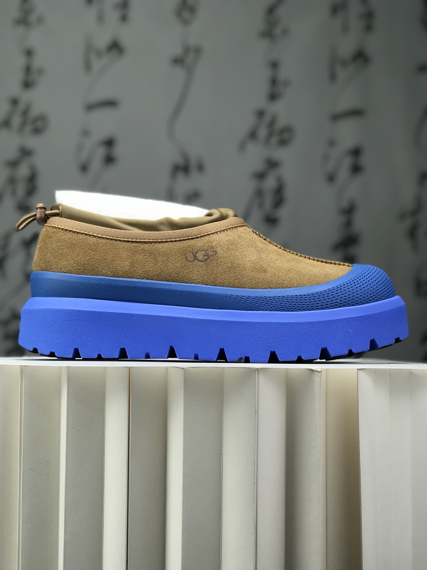 纯原💰390 #纯原版 2025 新款王一博4196 独家版本 原厂代工级 UGG王一博同款 高端专供 金字塔尖的做工品质 要求高端需要来# 大优势供应❗️❗️❗️ 低帮男女鞋 size：36 37 38 39 40 41 42 43 44#