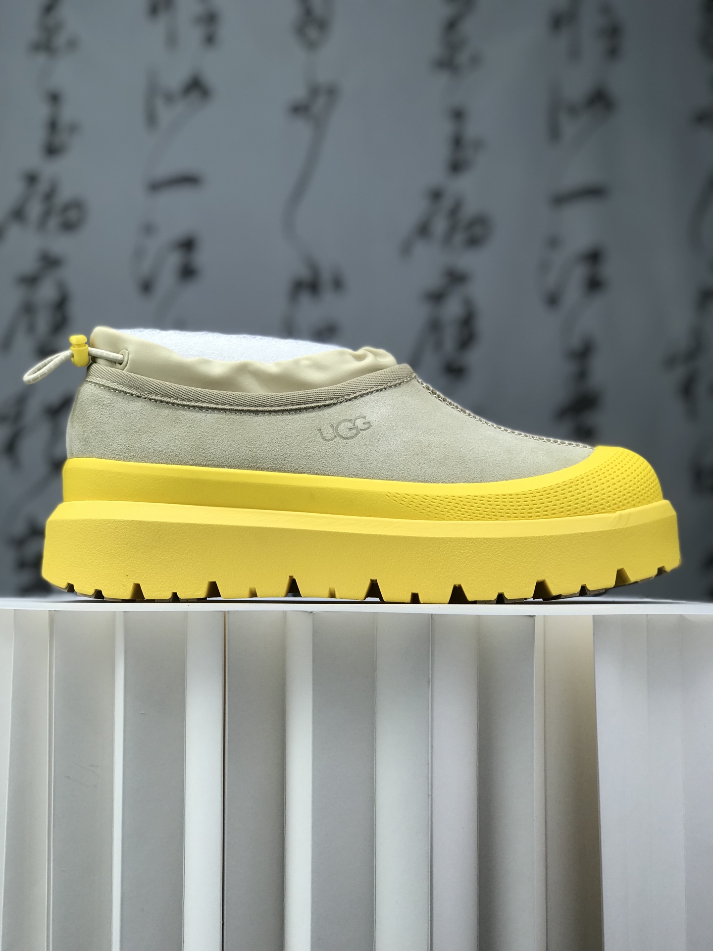 纯原💰390 #纯原版 2025 新款王一博4196 独家版本 原厂代工级 UGG王一博同款 高端专供 金字塔尖的做工品质 要求高端需要来# 大优势供应❗️❗️❗️ 低帮男女鞋 size：36 37 38 39 40 41 42 43 44#