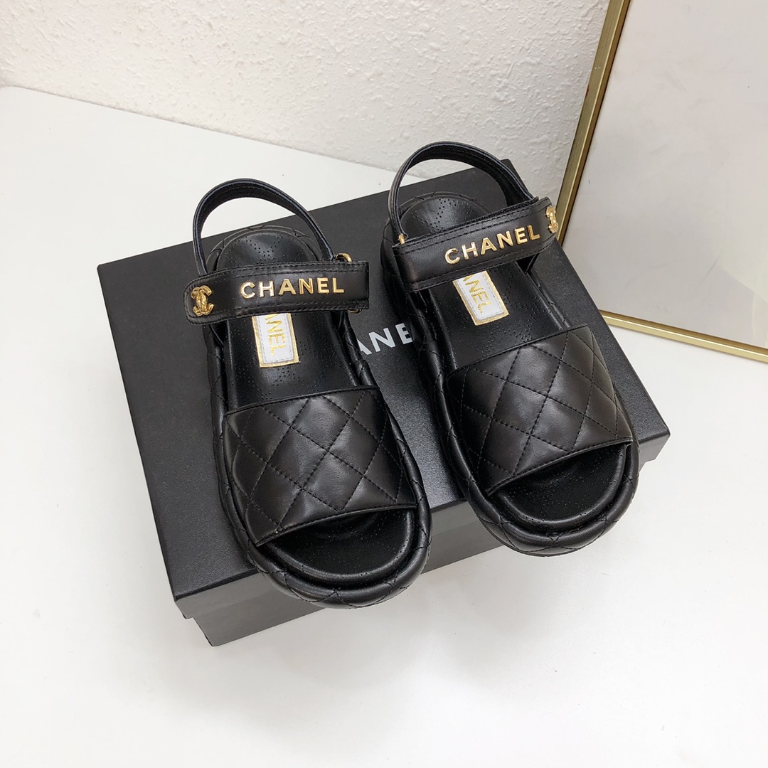 Chanel Zapatos Sandalias Cuero de vaca Piel oveja Colección primavera – verano