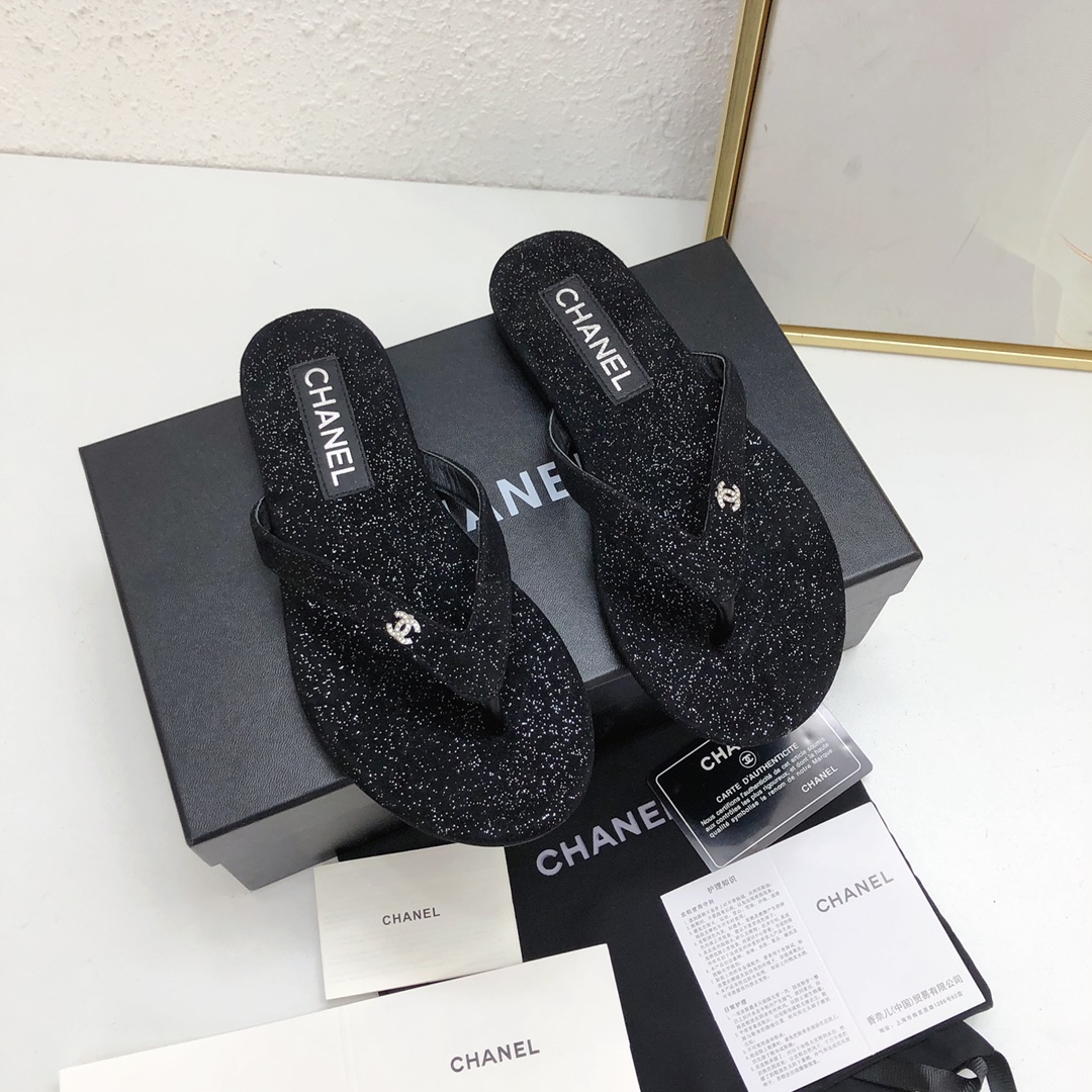 Chanel Zapatos Pantuflas Diseñador de réplica
 Dermis Piel oveja Colección primavera – verano