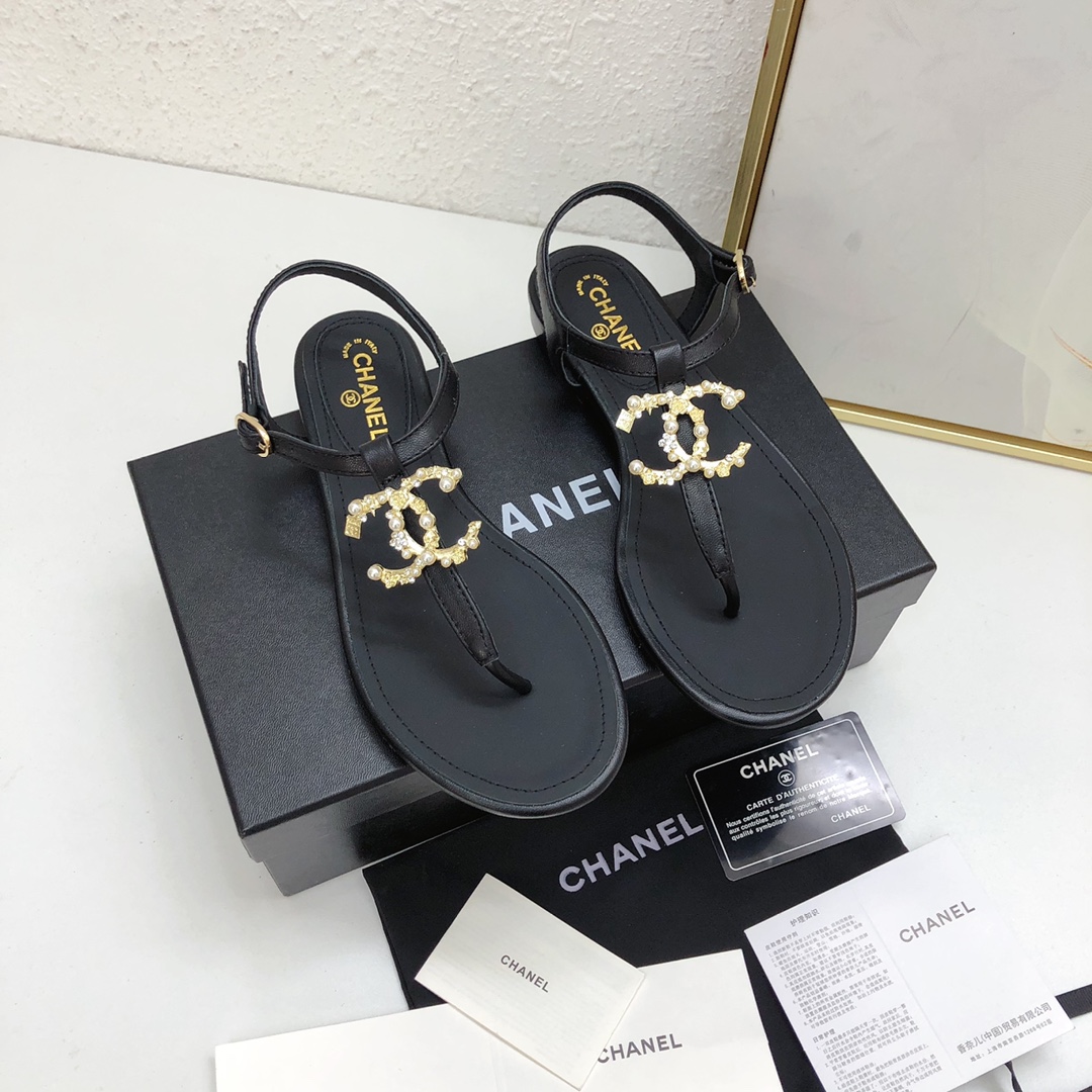 Chanel AAA+
 Zapatos Sandalias Oro Blanco Dermis Piel de oveja Colección primavera – verano