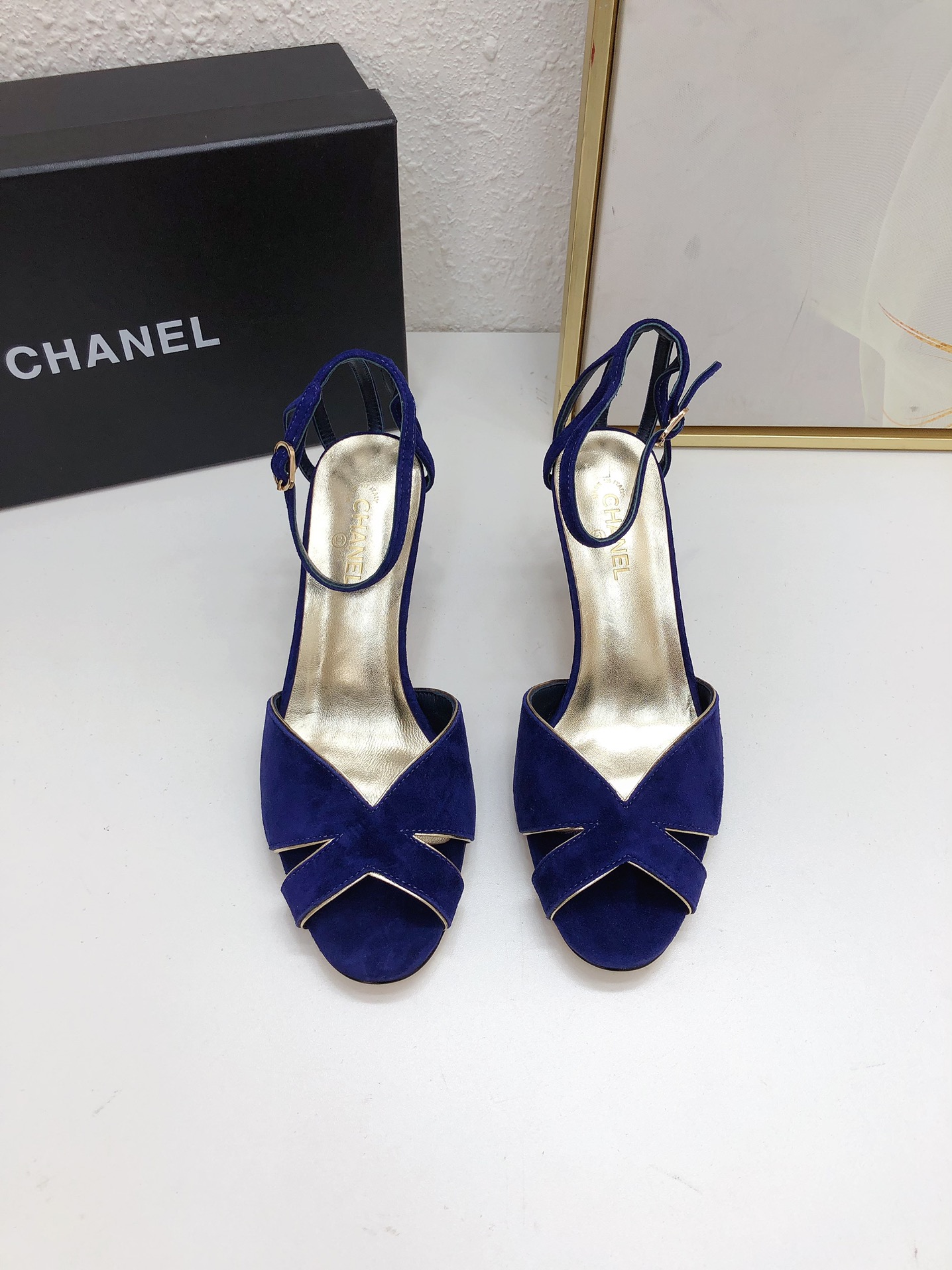 Chanel Zapatos de tacón alto Sandalias Dermis Piel de oveja Colección primavera – verano