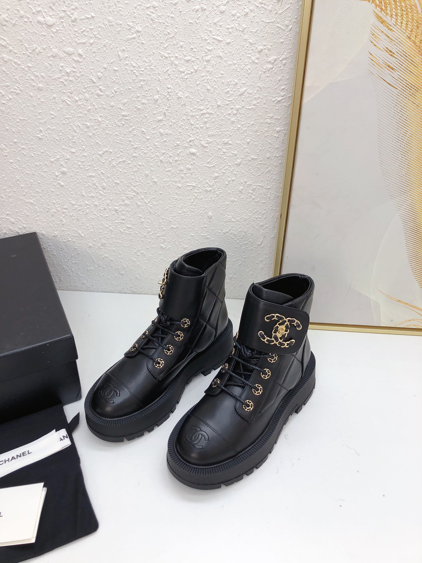 Chanel Haute Couture Classic Luxury Leather Shoe Loafer Shoes 2