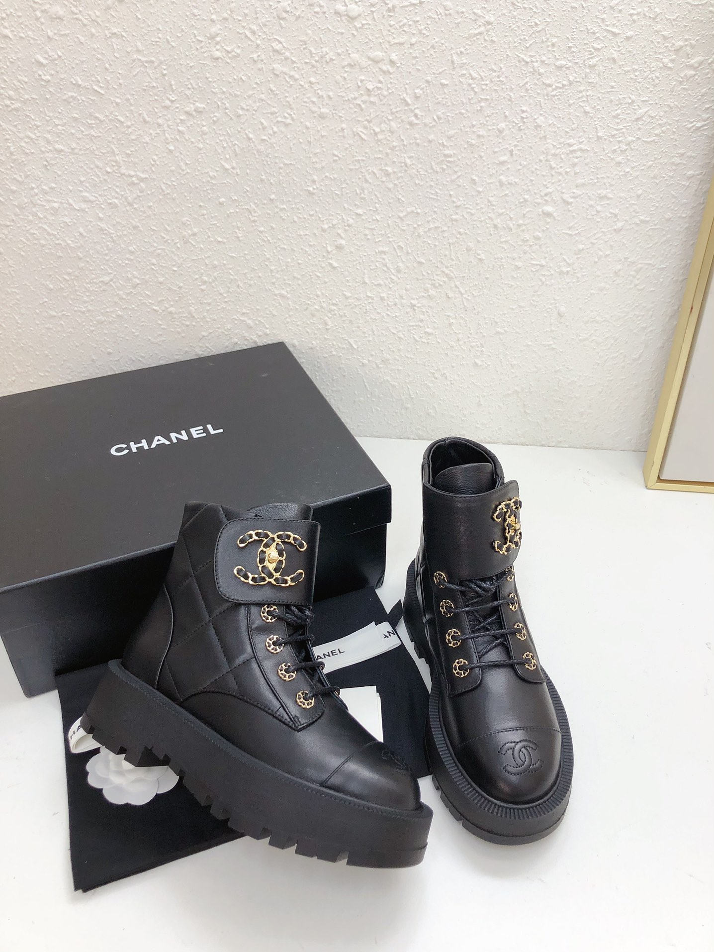 Chanel Haute Couture Classic Luxury Leather Shoe Loafer Shoes 8