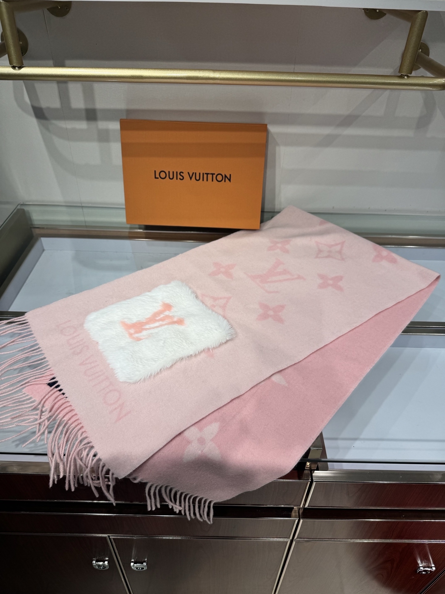 💟2025年 千呼万唤始出来,厂里跟单出来的,终于等到了大驴家口袋披肩,本款 Cold Reykjavi