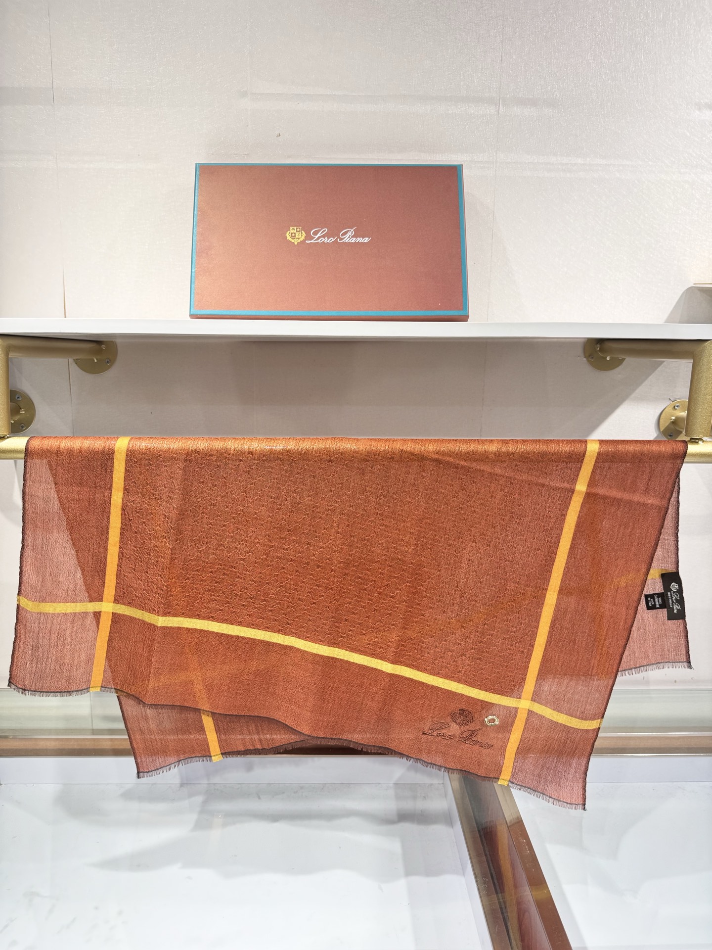 💟🎨💫罗罗皮雅娜【LP腰果图案羊绒长巾】LP羊绒世家，羊绒界的新贵，只做最好的皮雅娜❗自己可以去看看哦，