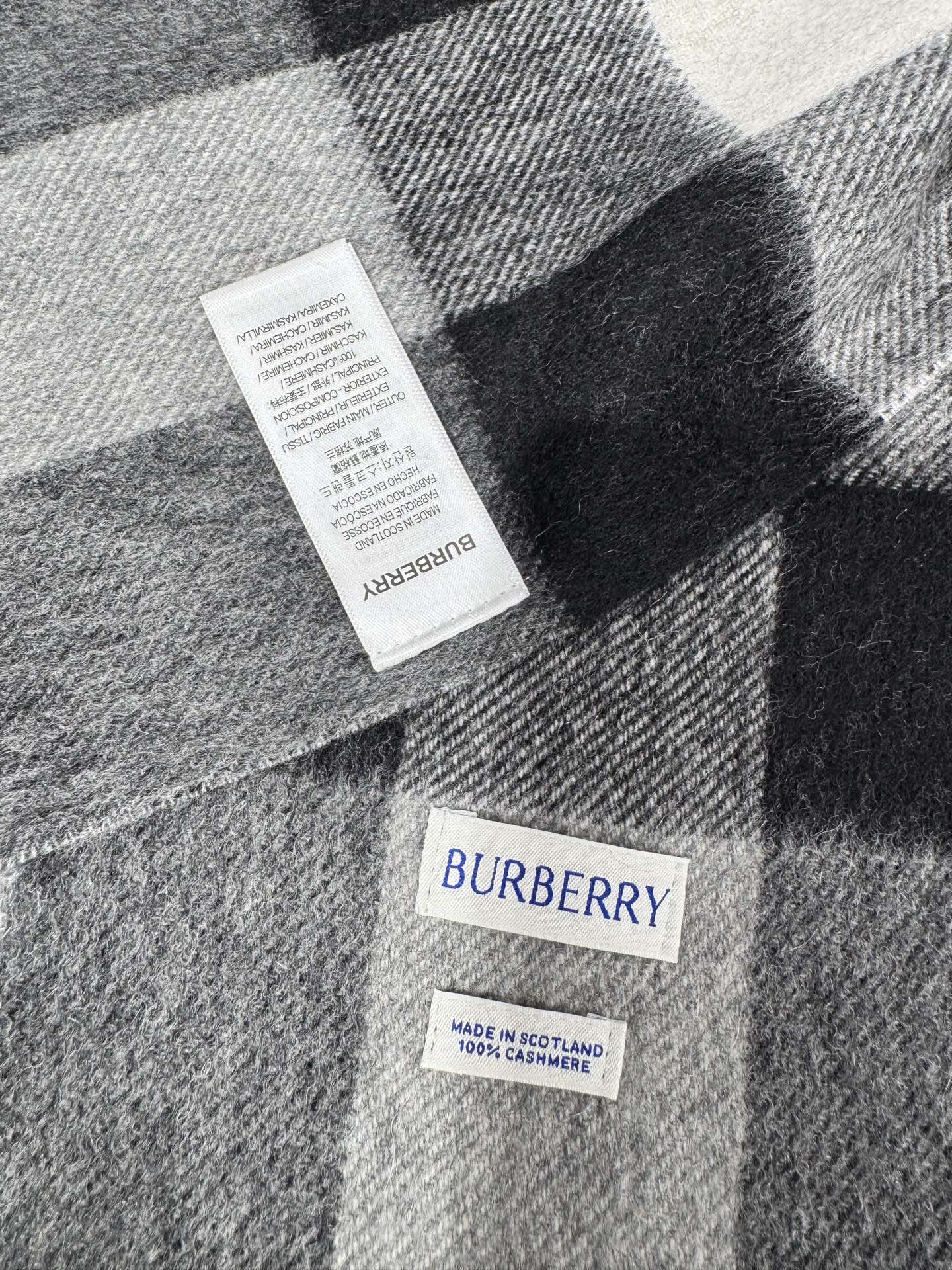 💟爆款补单到，越做越好 💟一百个赞[强][强]自留款[OK]柔软如糯[OK]Burberry巴宝莉最新原