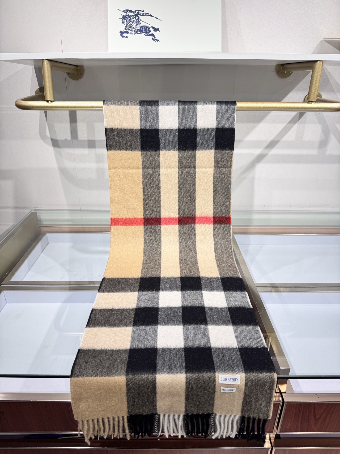 💟爆款补单到，越做越好 💟一百个赞[强][强]自留款[OK]柔软如糯[OK]Burberry巴宝莉最新原