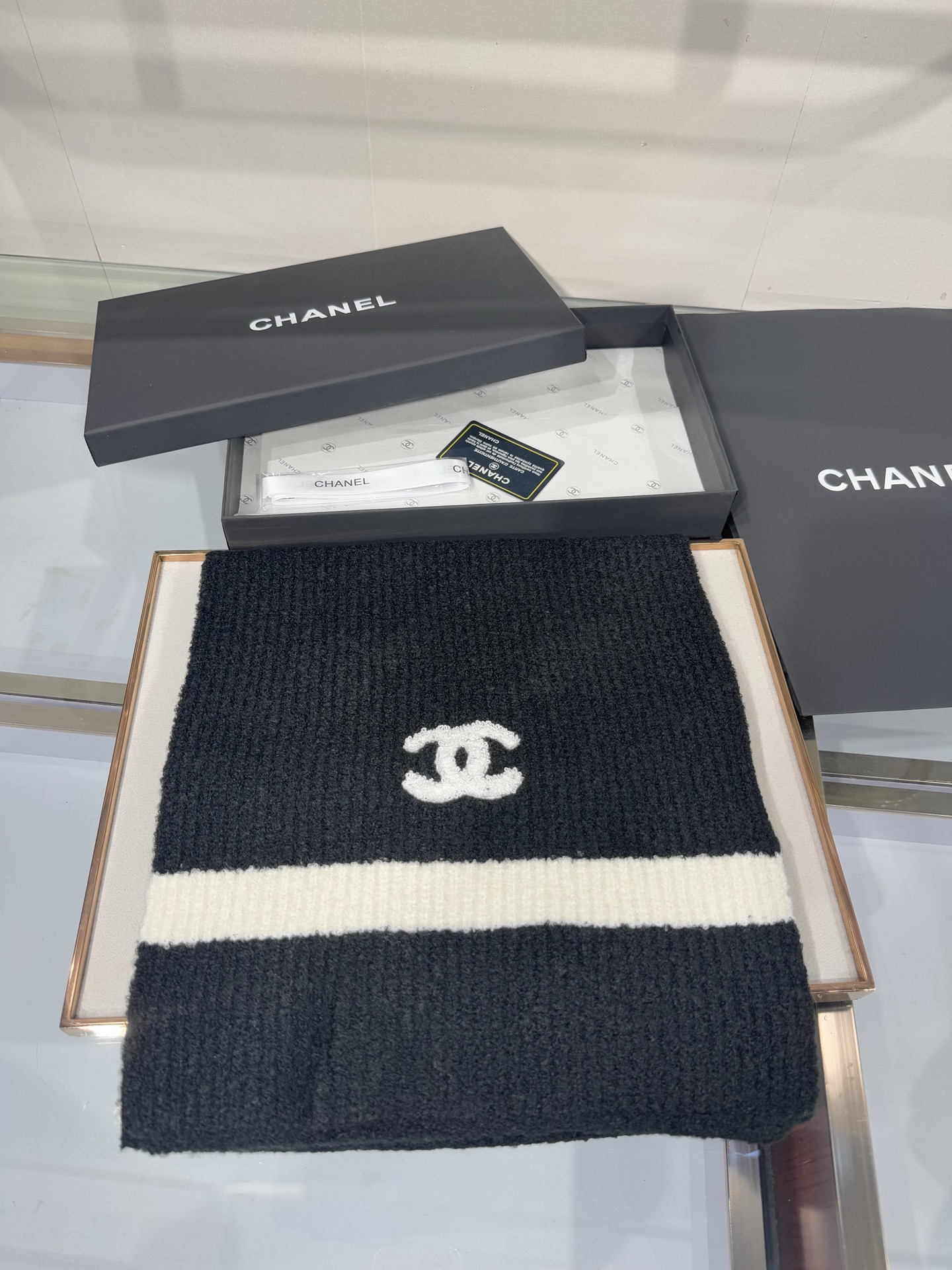 💟2025年💕上新🆕CHANEL【新款来袭】香奈儿专柜最新编织系列！这是一个特别稀有的款式，这也是小香家
