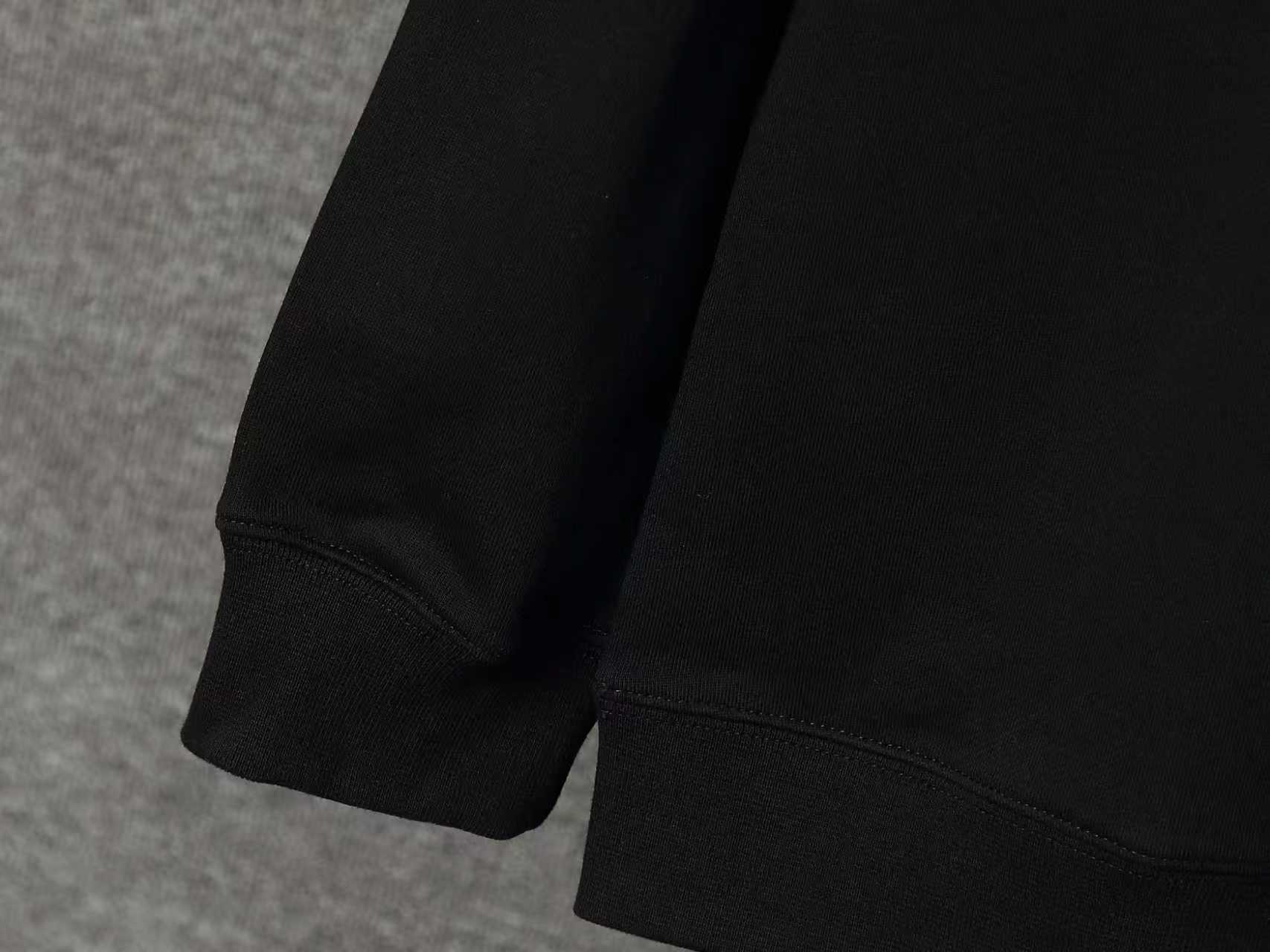 프라다 남성 긴팔 133081 Prada Long Sleeve 썸네일 이미지