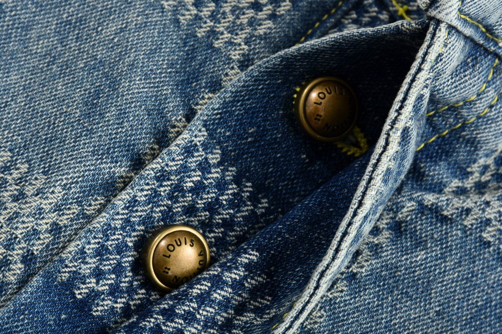 Louis Vuitton路易威登24SS 棋盘格牛仔长裤-Chinese UA Cheap High Quatity Brand Clothes Bags handbags Sneakers wholesale wholesaler seller from China Factory suppliers Fashion Clothing Shoes best Quality Beautiful Price Louis Vuitton路易威登24SS 棋盘格牛仔长裤