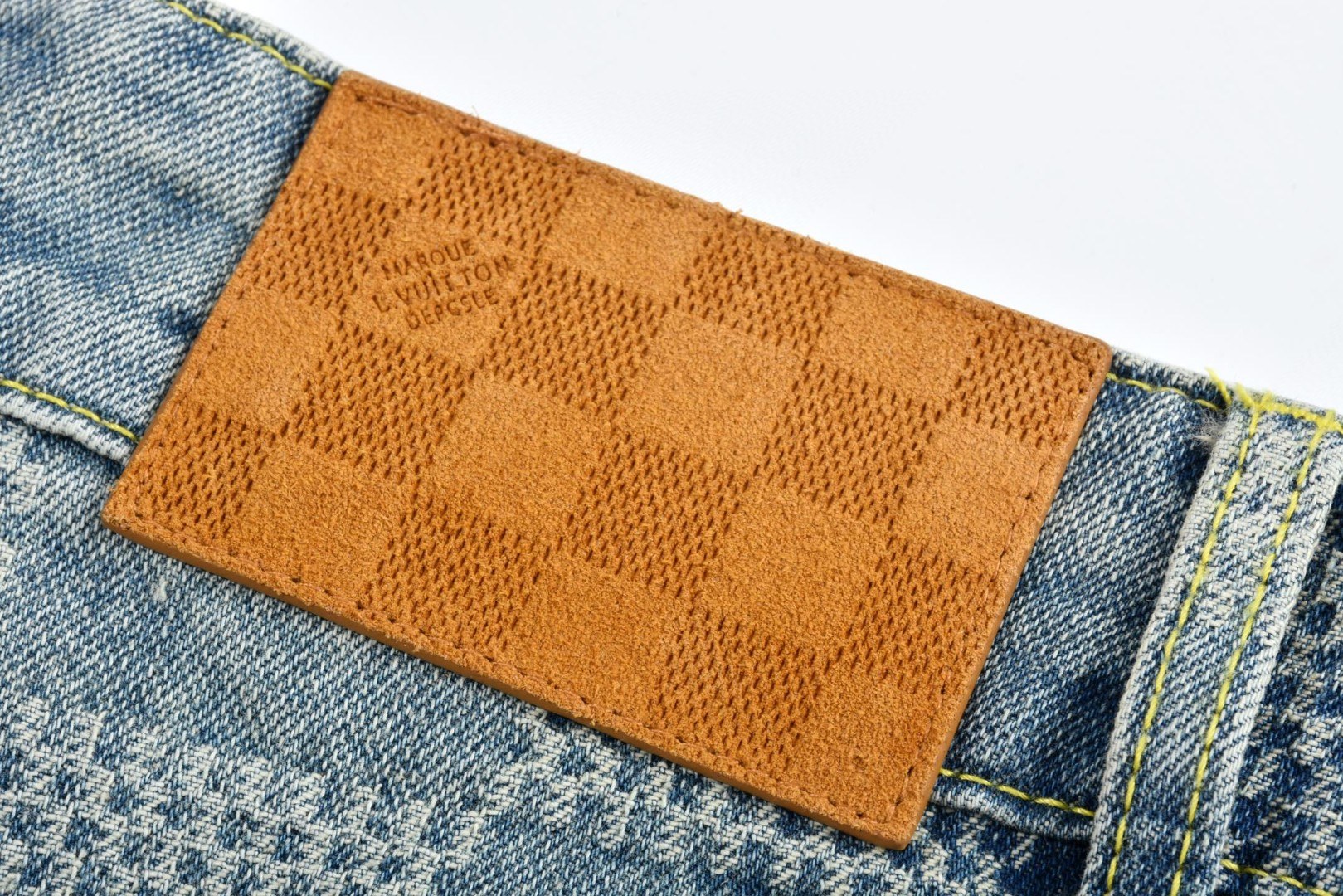 Louis Vuitton路易威登24SS 棋盘格牛仔长裤-Chinese UA Cheap High Quatity Brand Clothes Bags handbags Sneakers wholesale wholesaler seller from China Factory suppliers Fashion Clothing Shoes best Quality Beautiful Price Louis Vuitton路易威登24SS 棋盘格牛仔长裤