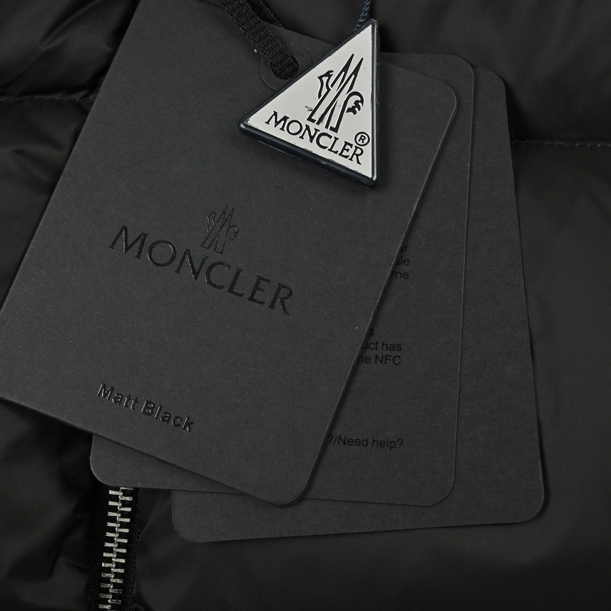Moncler蒙口25s羽绒服 简约素款 秋冬新款羽绒服-High Quatity Cheap Brand wholesale wholesaler seller Clothes Bags handbags Sneakers Top Fashion Clothing Shoes from China Factory Chinese suppliers best Quality Beautiful Price Moncler蒙口25s羽绒服 简约素款 秋冬新款羽绒服