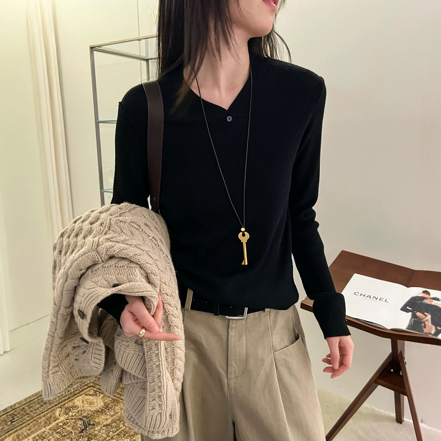 V-Neck Wool Blend Knit Top - Soft, Warm, and Stylish Fall/Winter Essential