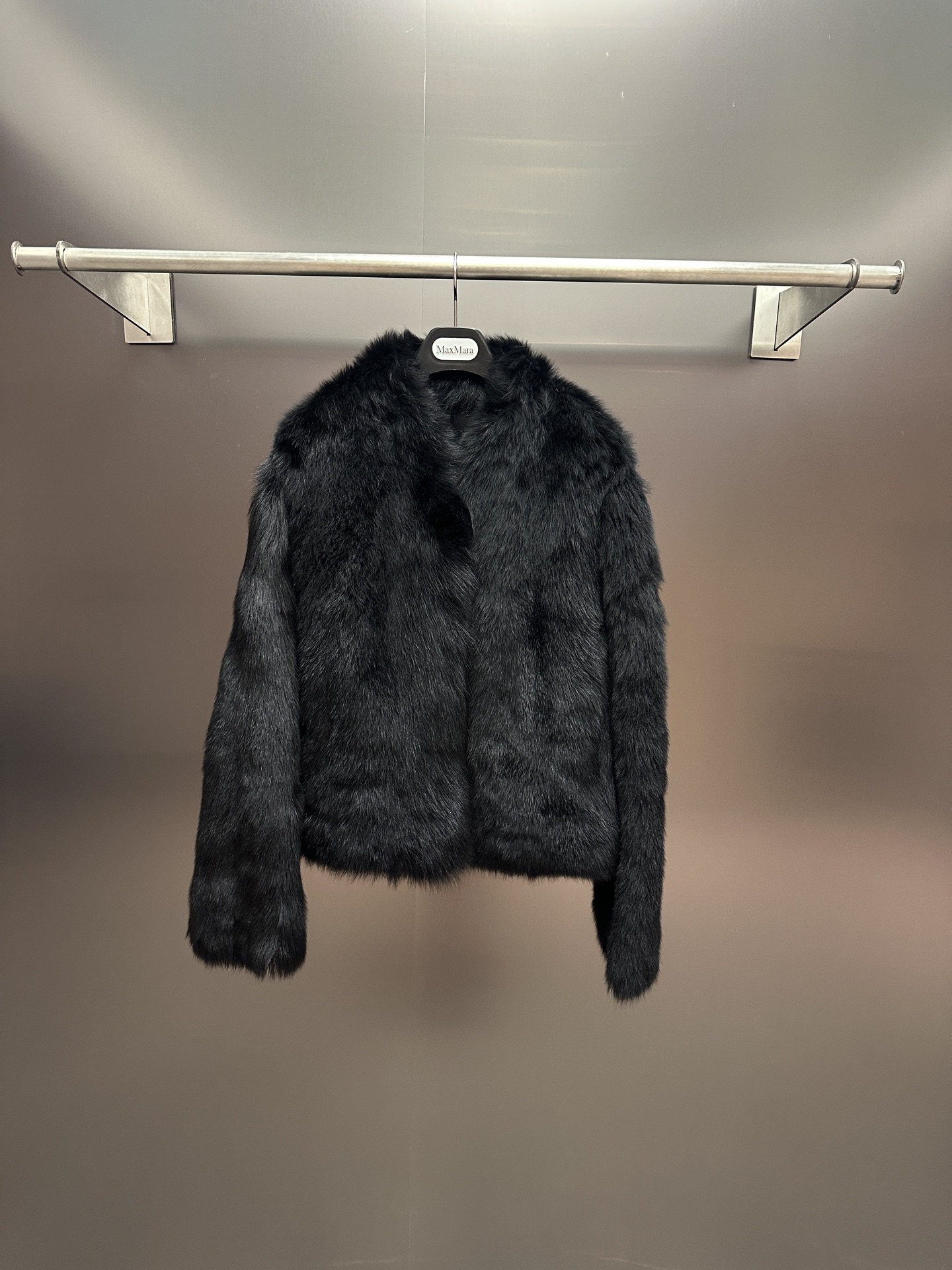 NO:952280,Maxmara* new autumn and winter new high-quality fur one-piece imported Tuscan fur one-piece super good fur ready for sale ML, Dior-clothing, dior,19860909Maxmara*秋冬新款高品质皮毛一体  进口托斯卡纳皮毛一体 毛毛超级好 现货发售 ML,迪奥-服装,dior,,Women's clothing