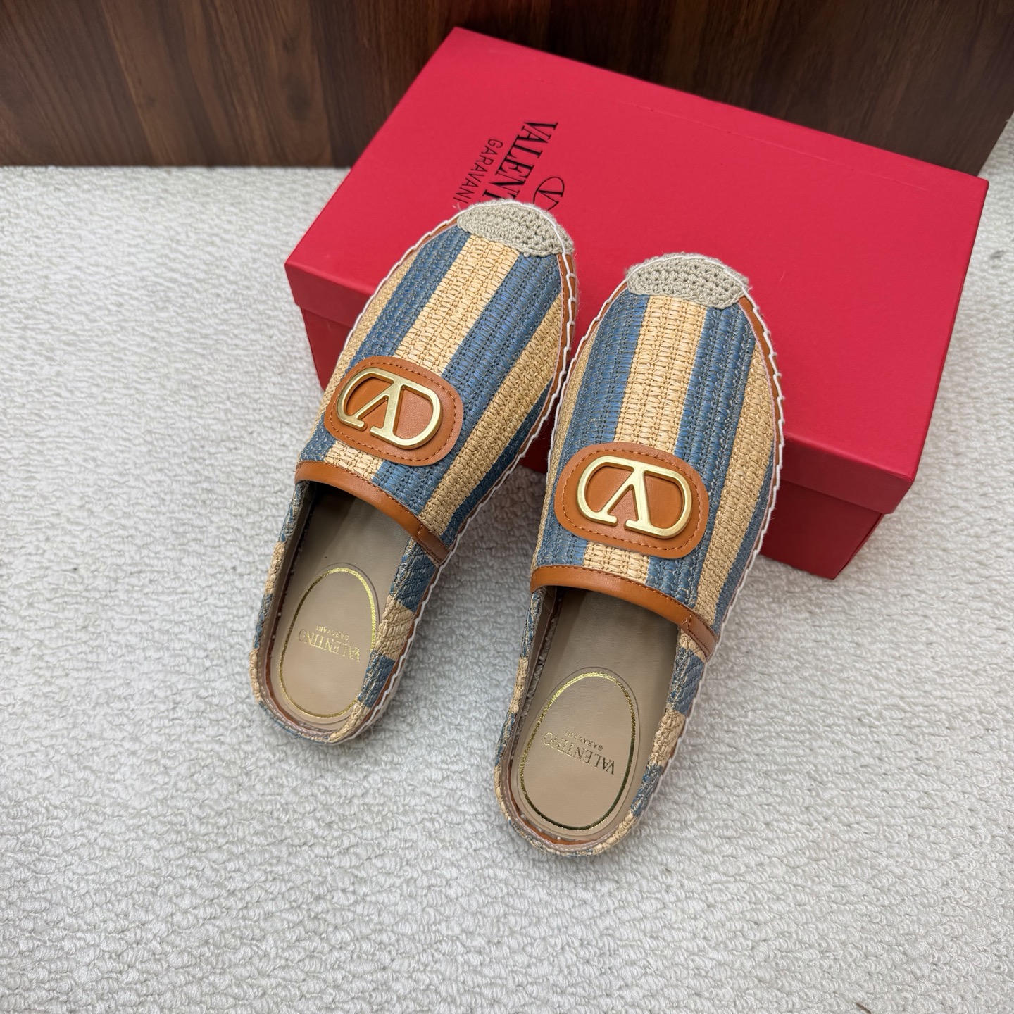 Valentino Mules