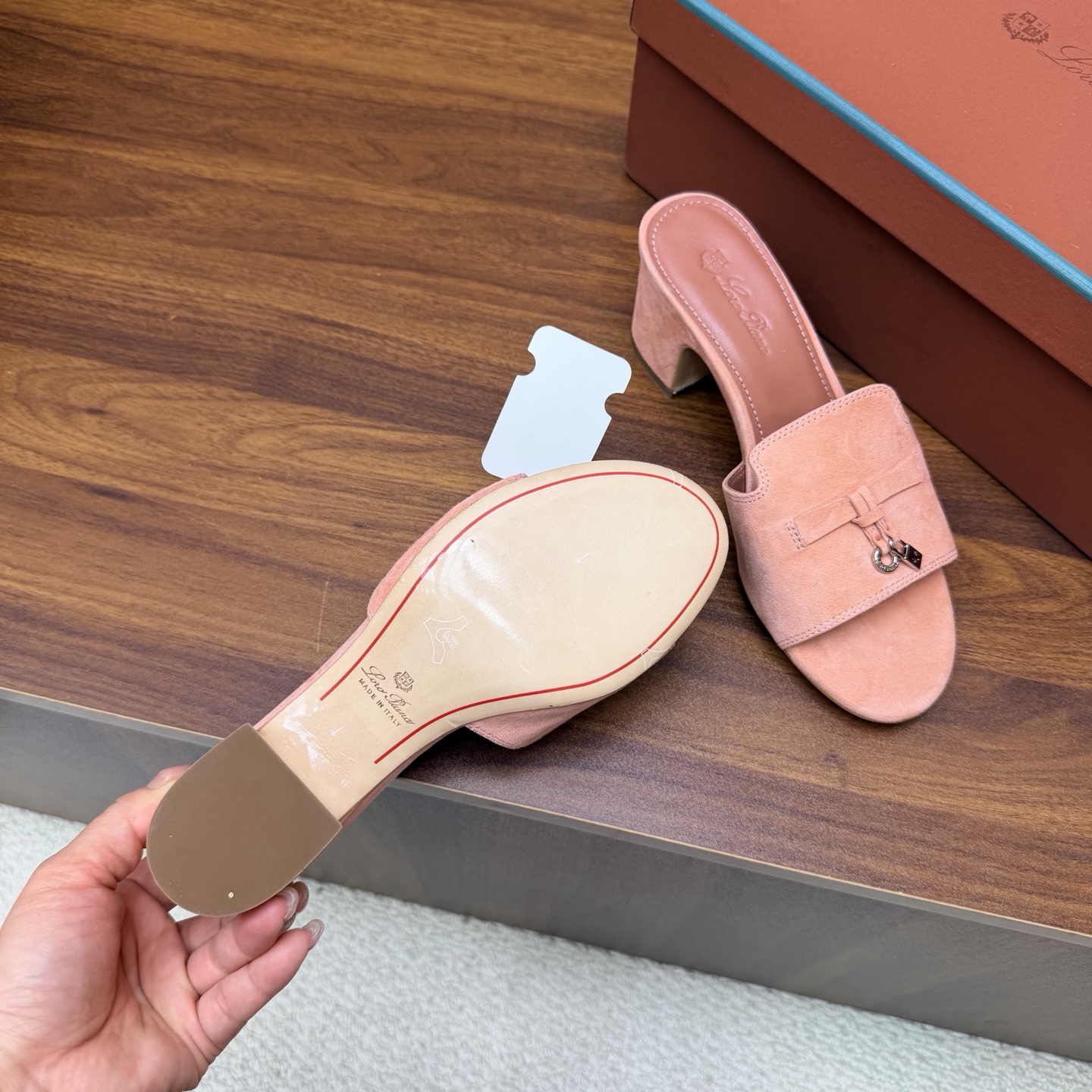 Loro Piana Slides