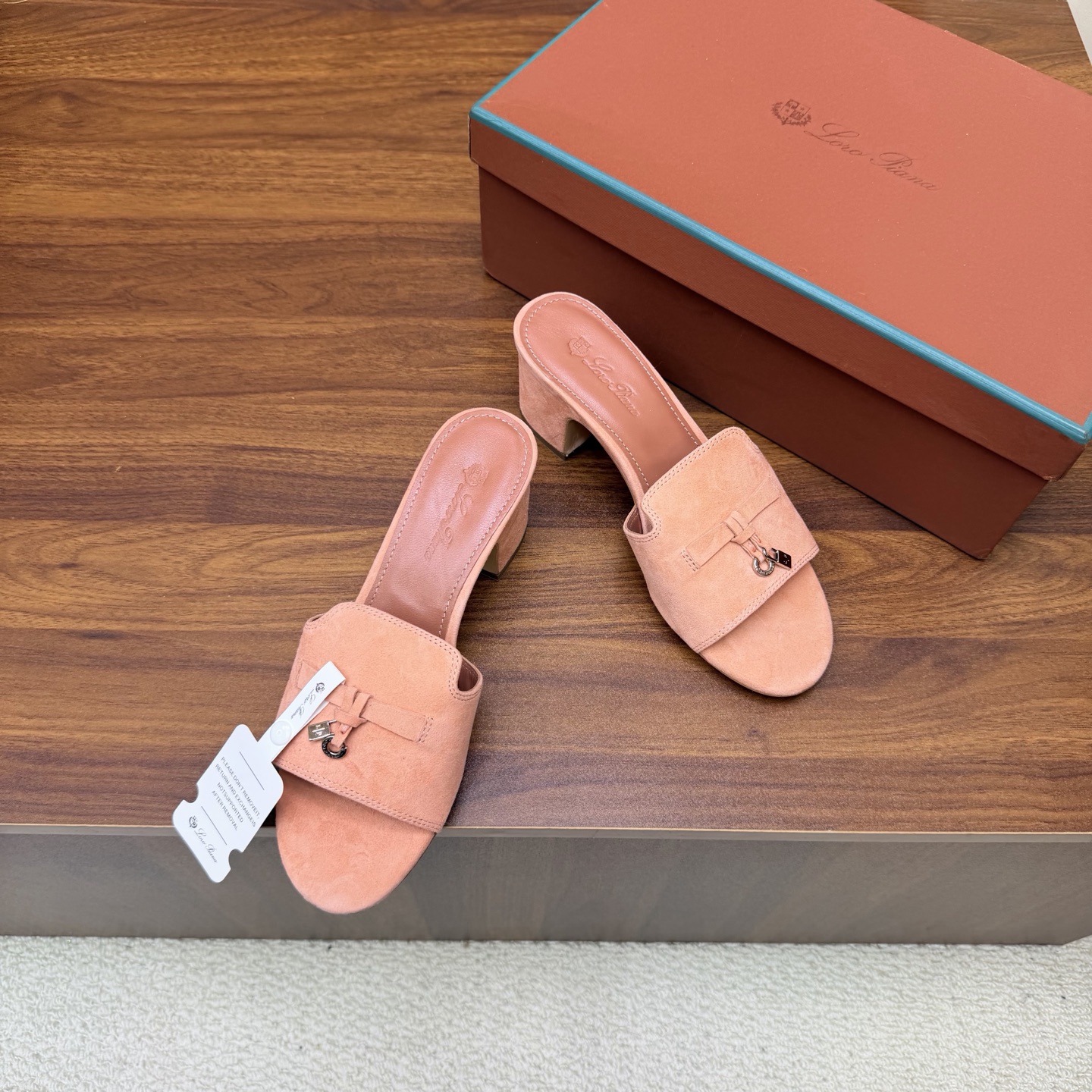 Loro Piana Slides