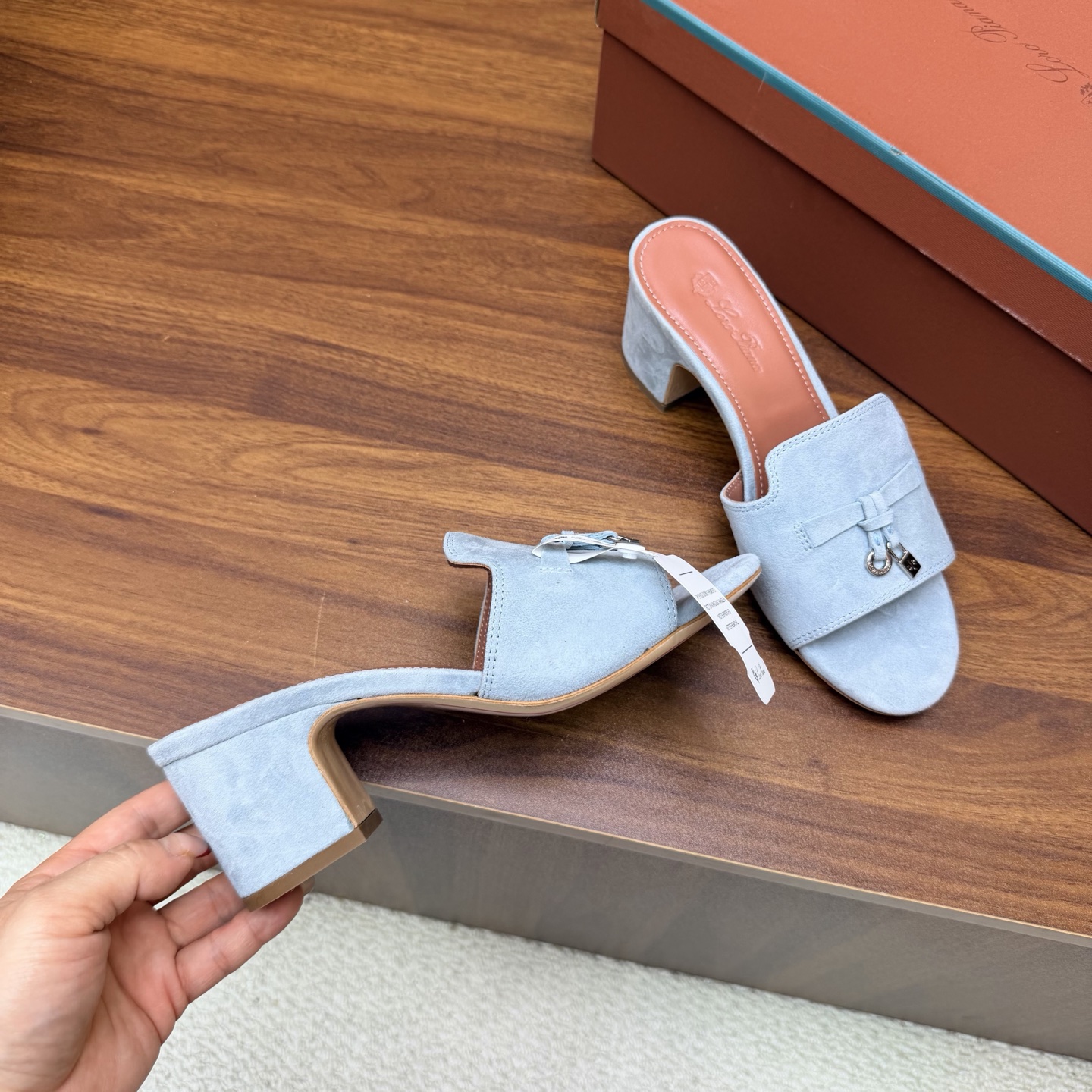 Loro Piana Slides