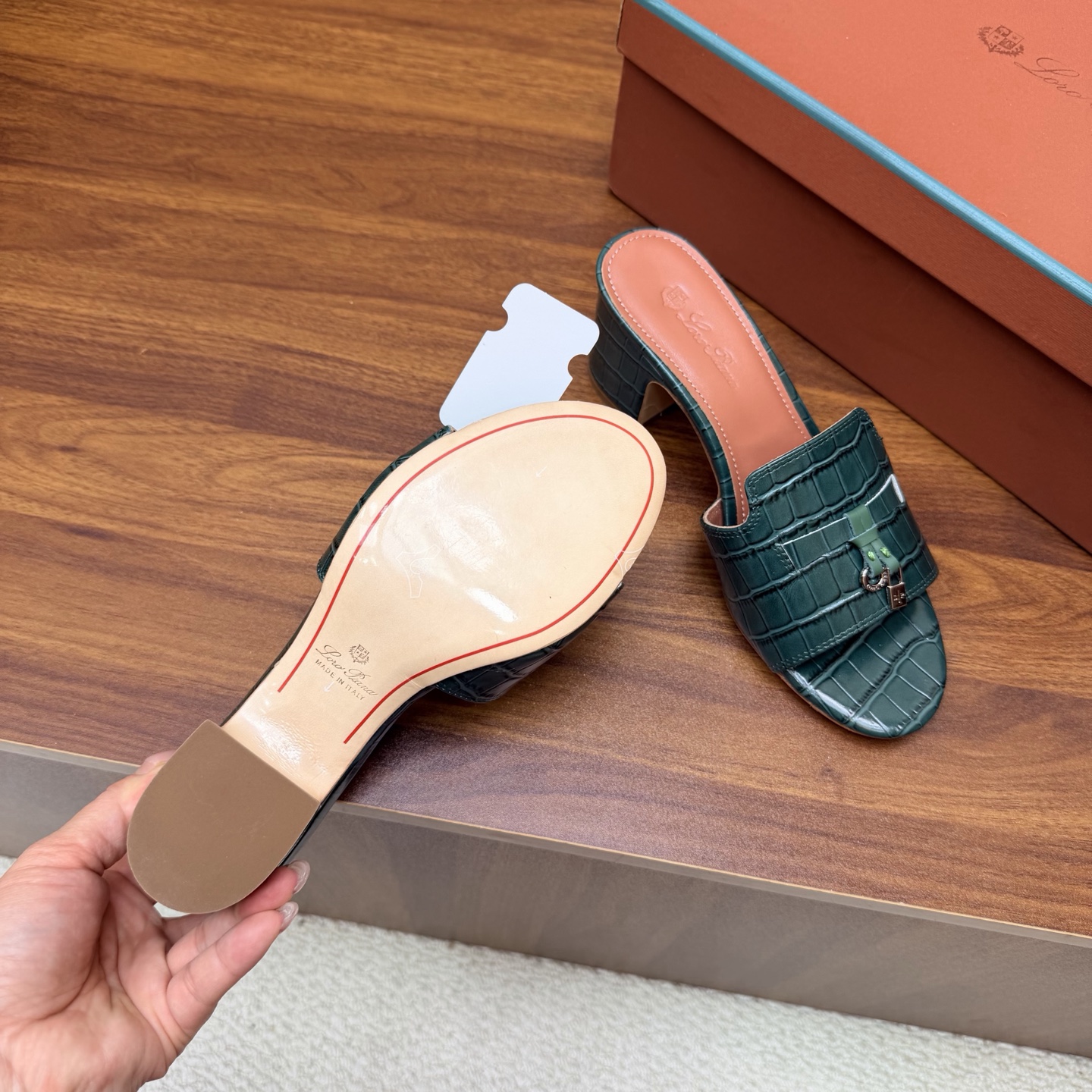 Loro Piana Slides