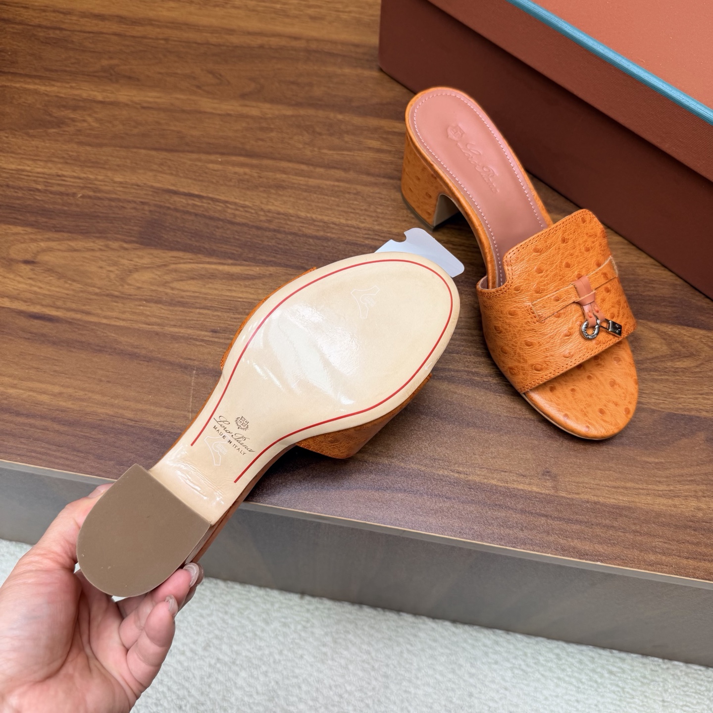 Loro Piana Slides