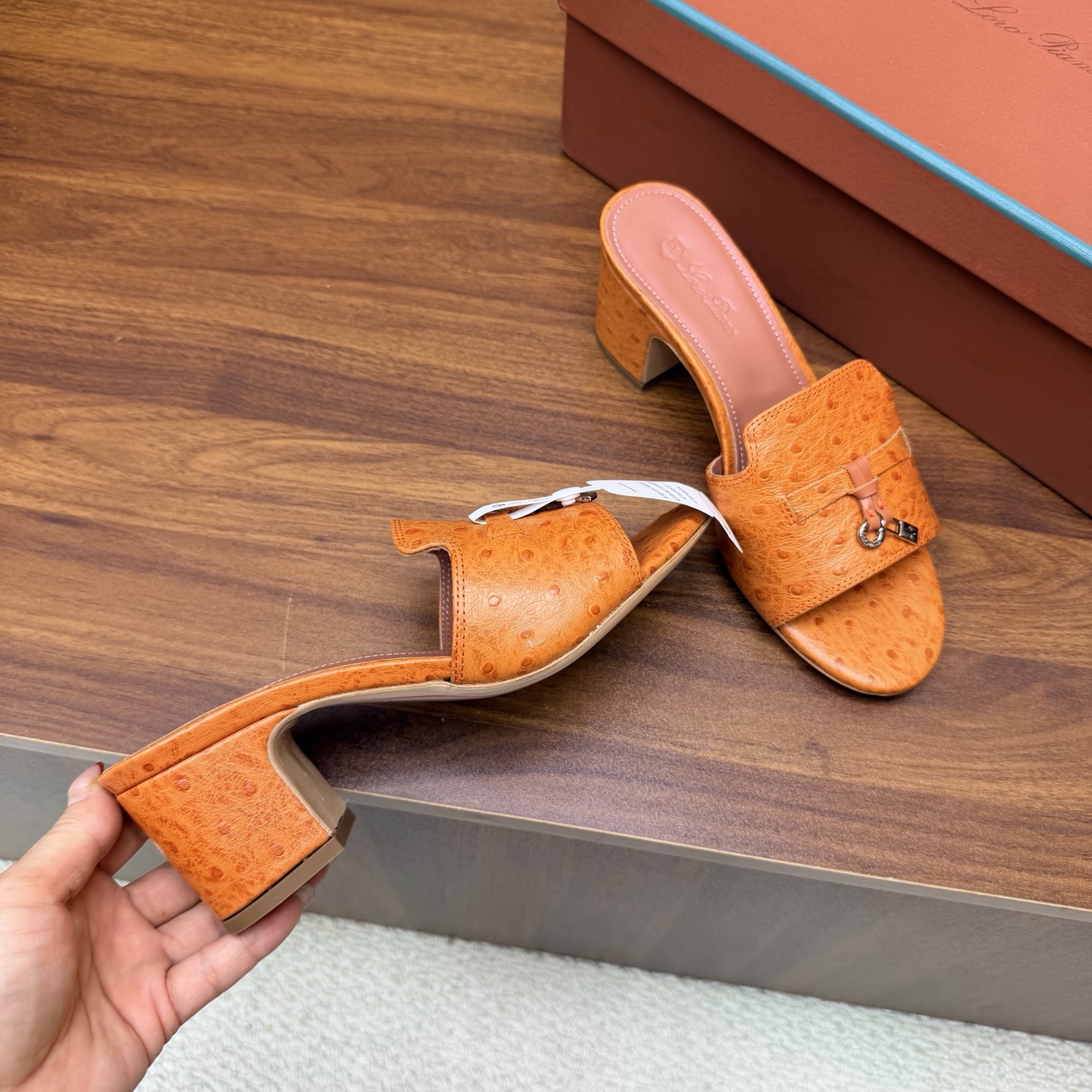 Loro Piana Slides
