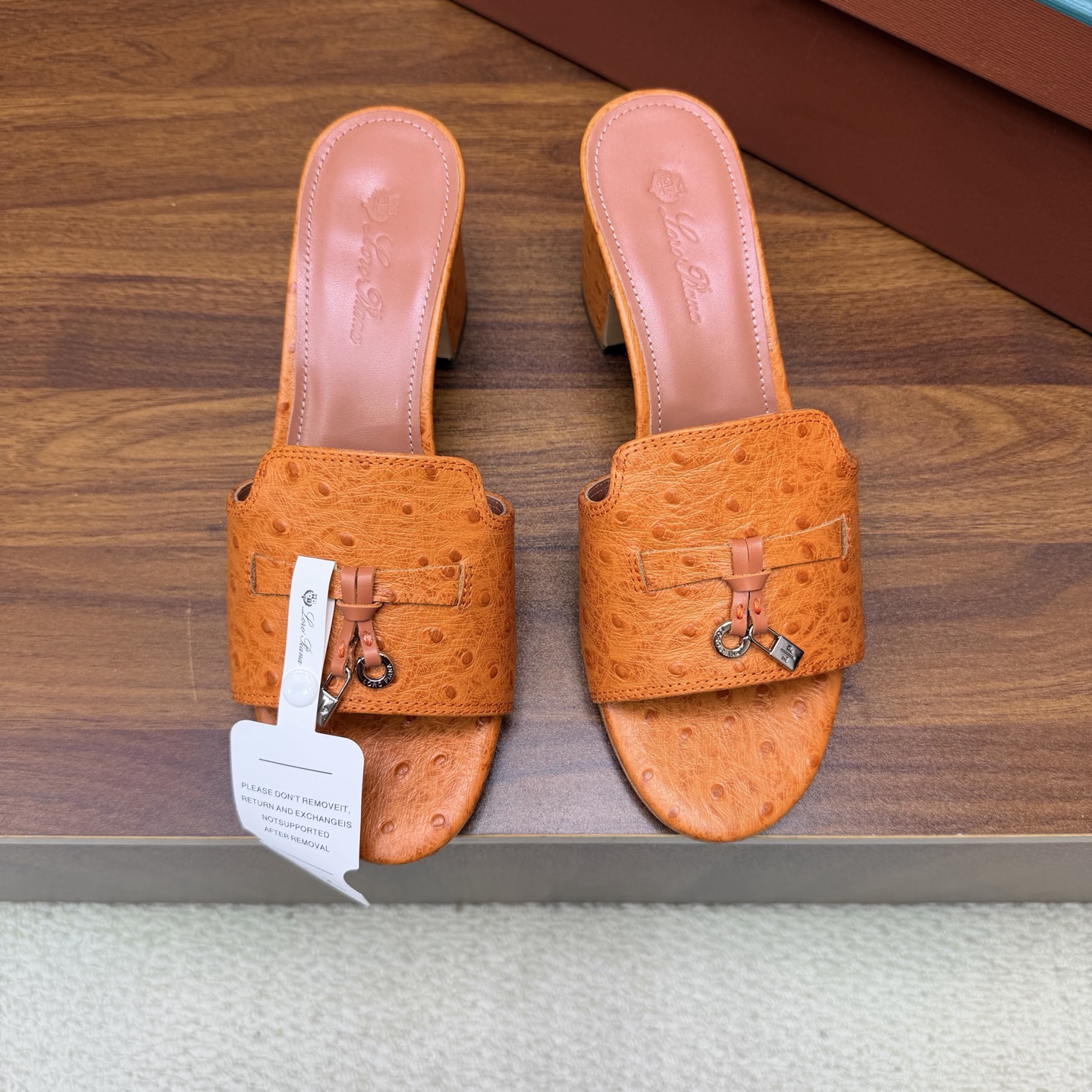 Loro Piana Slides